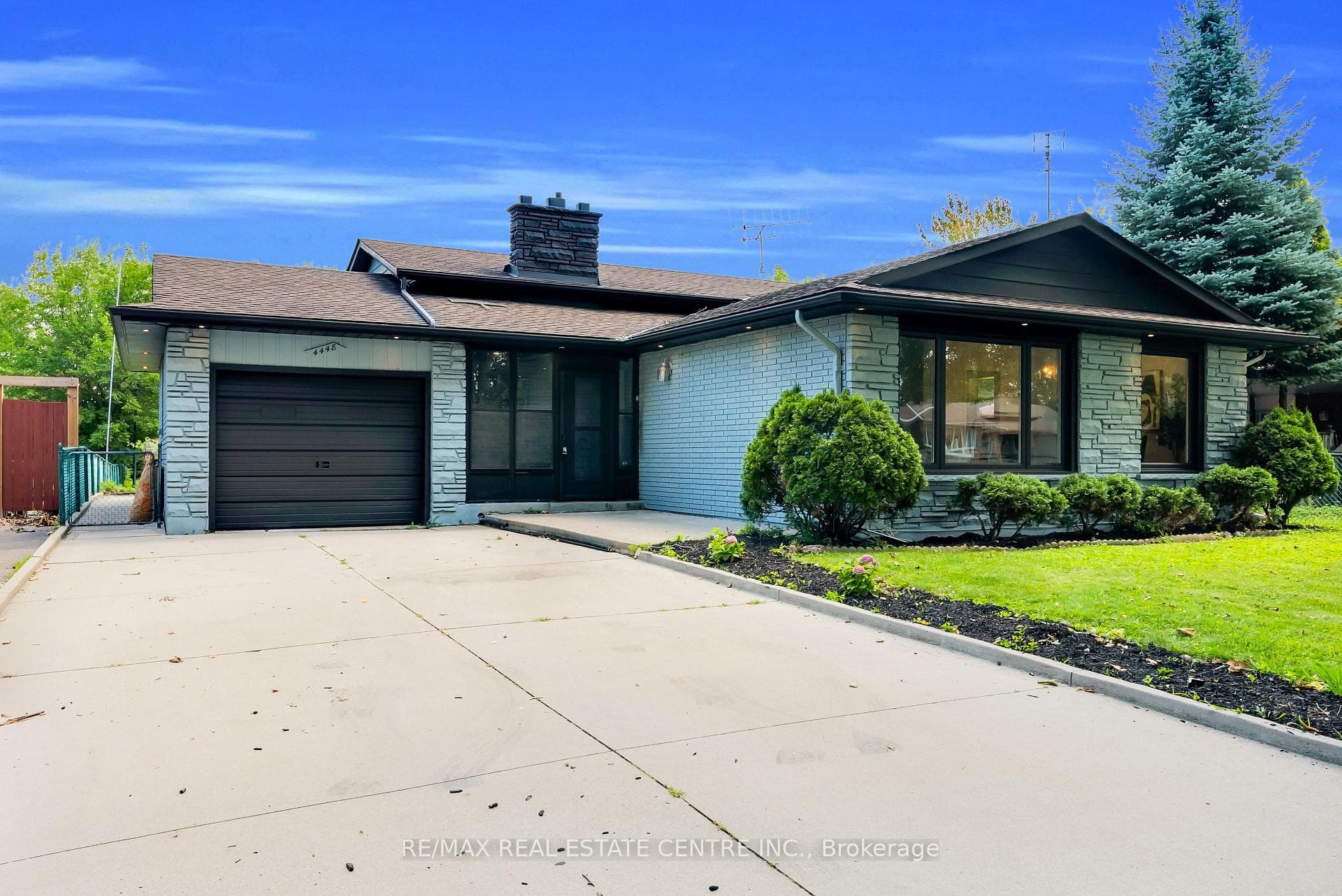 4448 Mitchell Avenue, Niagara Falls, ON L2E 6R7, Niagara Falls — photo 1
