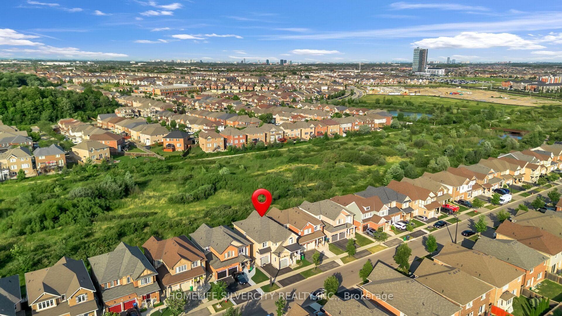 60 Tysonville Circle, Brampton, ON L7A 0B5, Brampton — photo 1