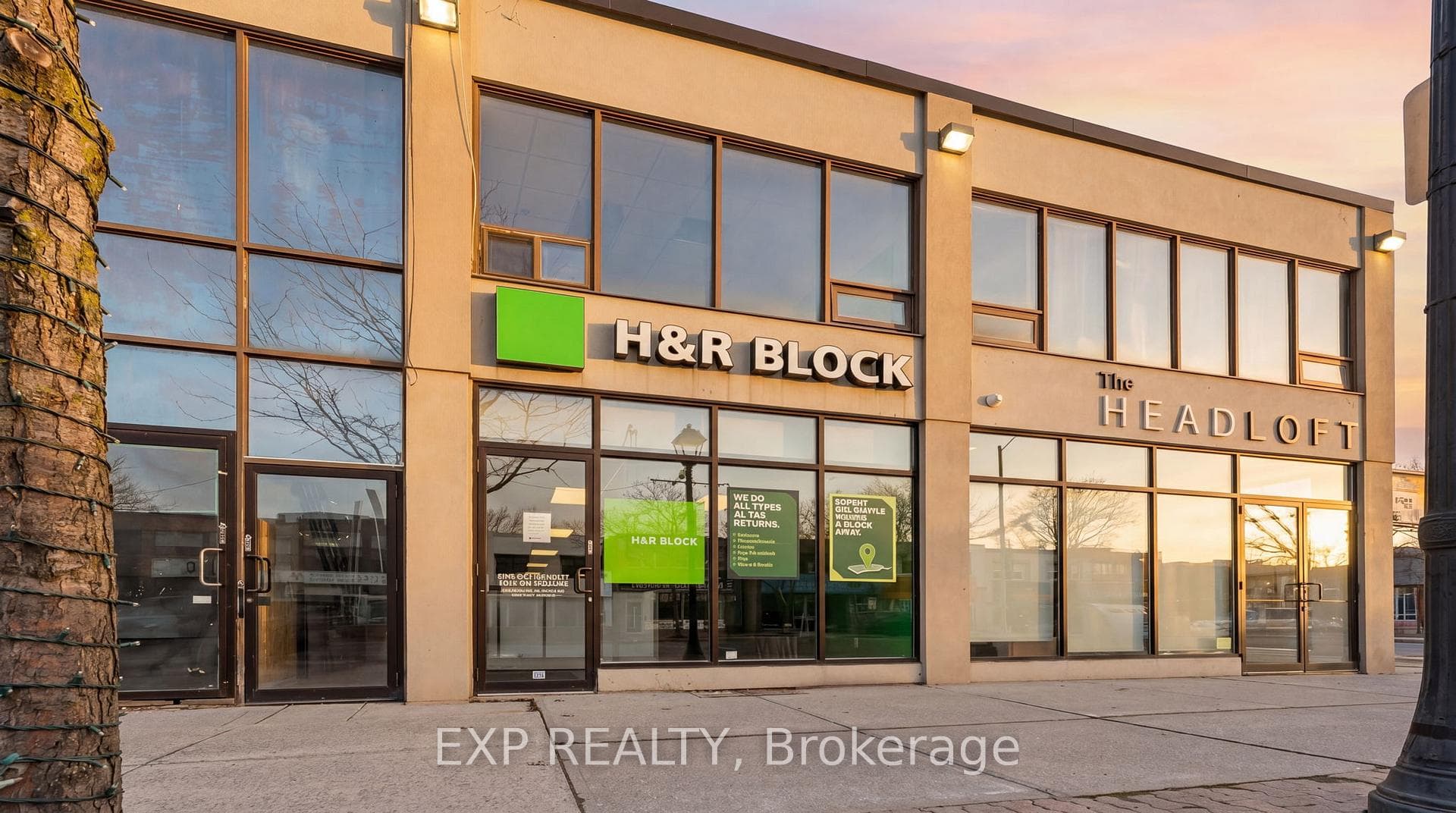 258 Lakeshore Road E, Mississauga, ON L5G 1G9, Mississauga — photo 1