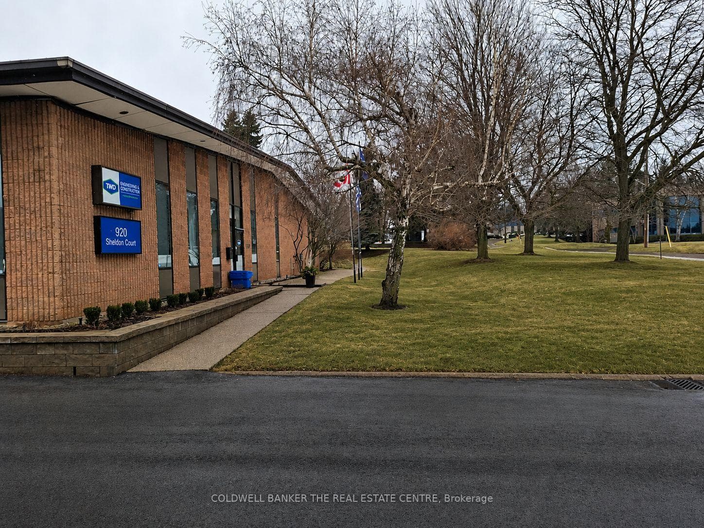 920 Sheldon Court, Burlington, ON L7L 5K6, Burlington — photo 1