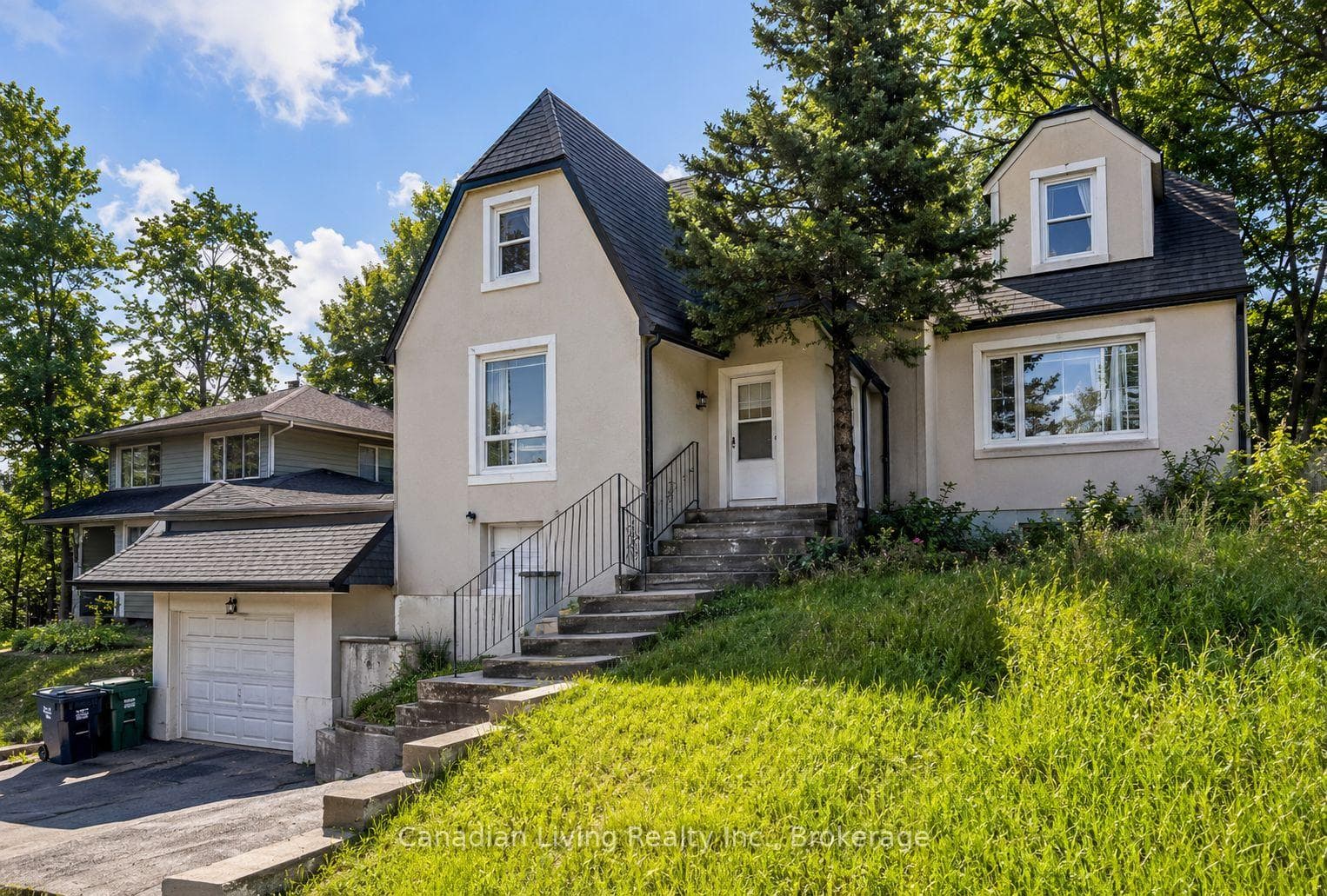 143 Steeles Avenue E Main, Toronto, ON M2M 3Y5, Toronto C14 — photo 1