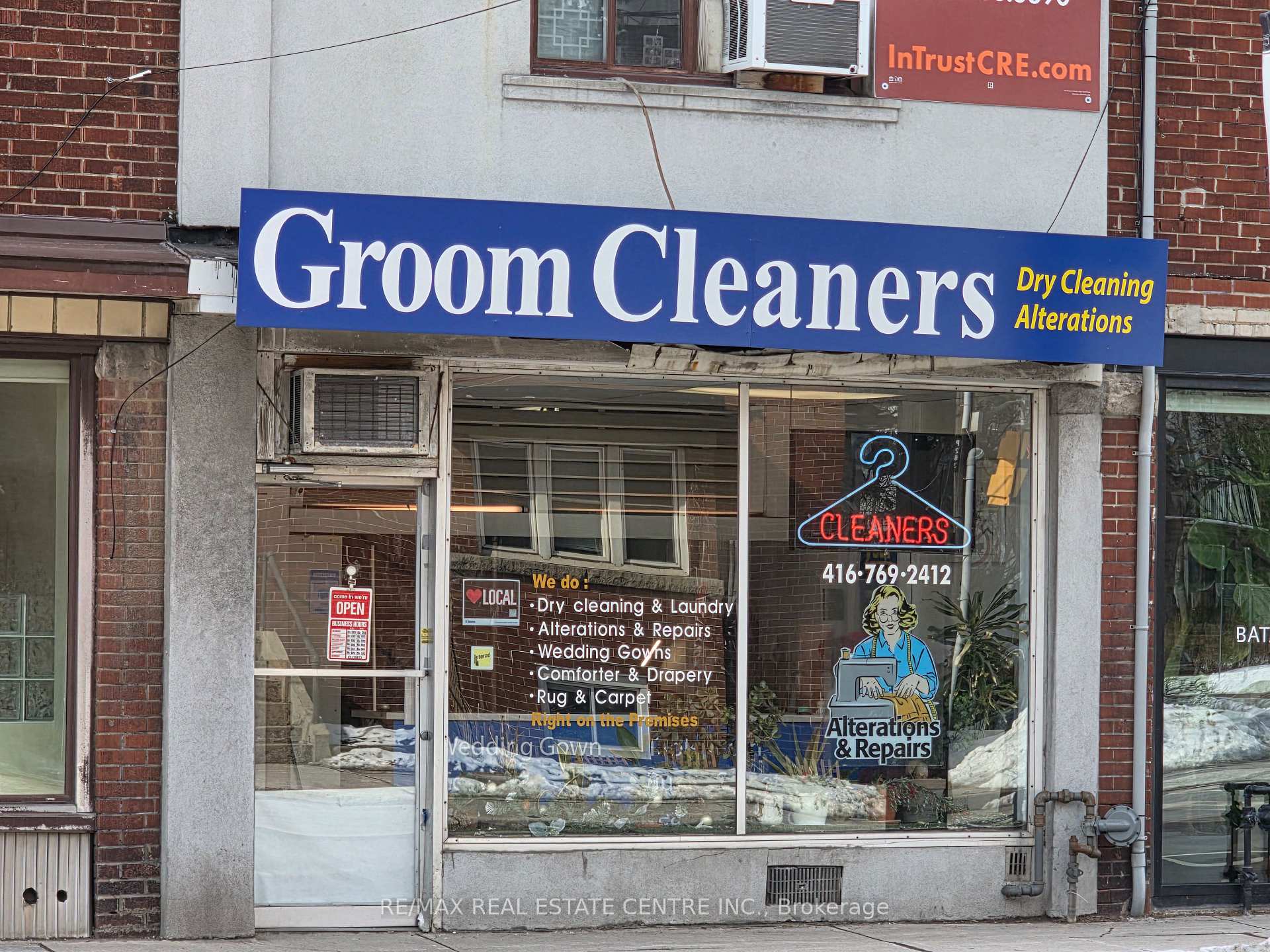 262 Jane Street, Toronto, ON M6S 3Z2, Toronto W02 — photo 1
