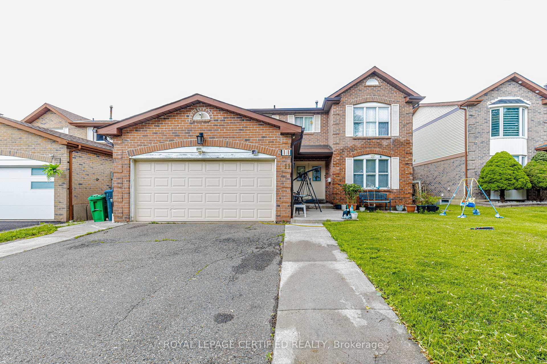 11 Pearson Road, Brampton, ON L6Y 2M9, Brampton — photo 1