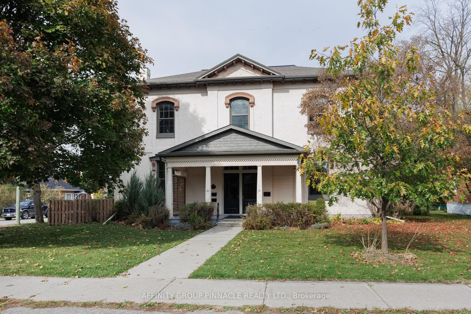 12 Russell Street E, Kawartha Lakes, ON K9V 1Z8, Kawartha Lakes — photo 1