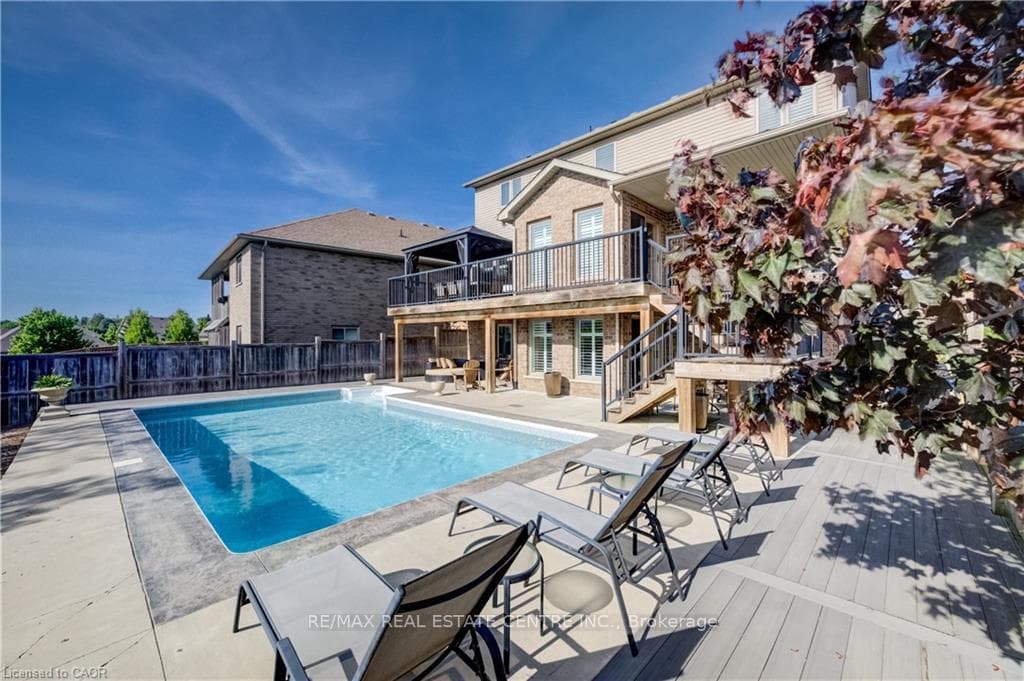 135 Gerber Meadows Drive, Wellesley, ON N0B 2T0, Wellesley — photo 1