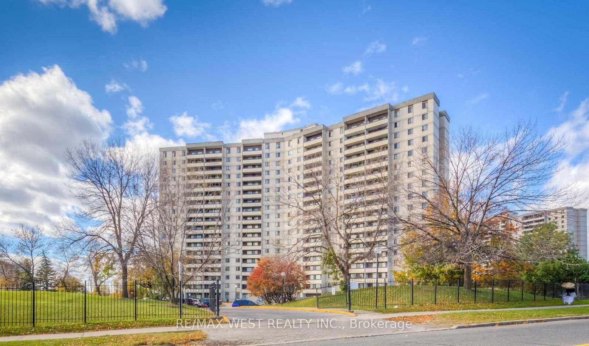 5 San Romano Way 1510, Toronto, ON M3N 2Y4, Toronto W05 — photo 1
