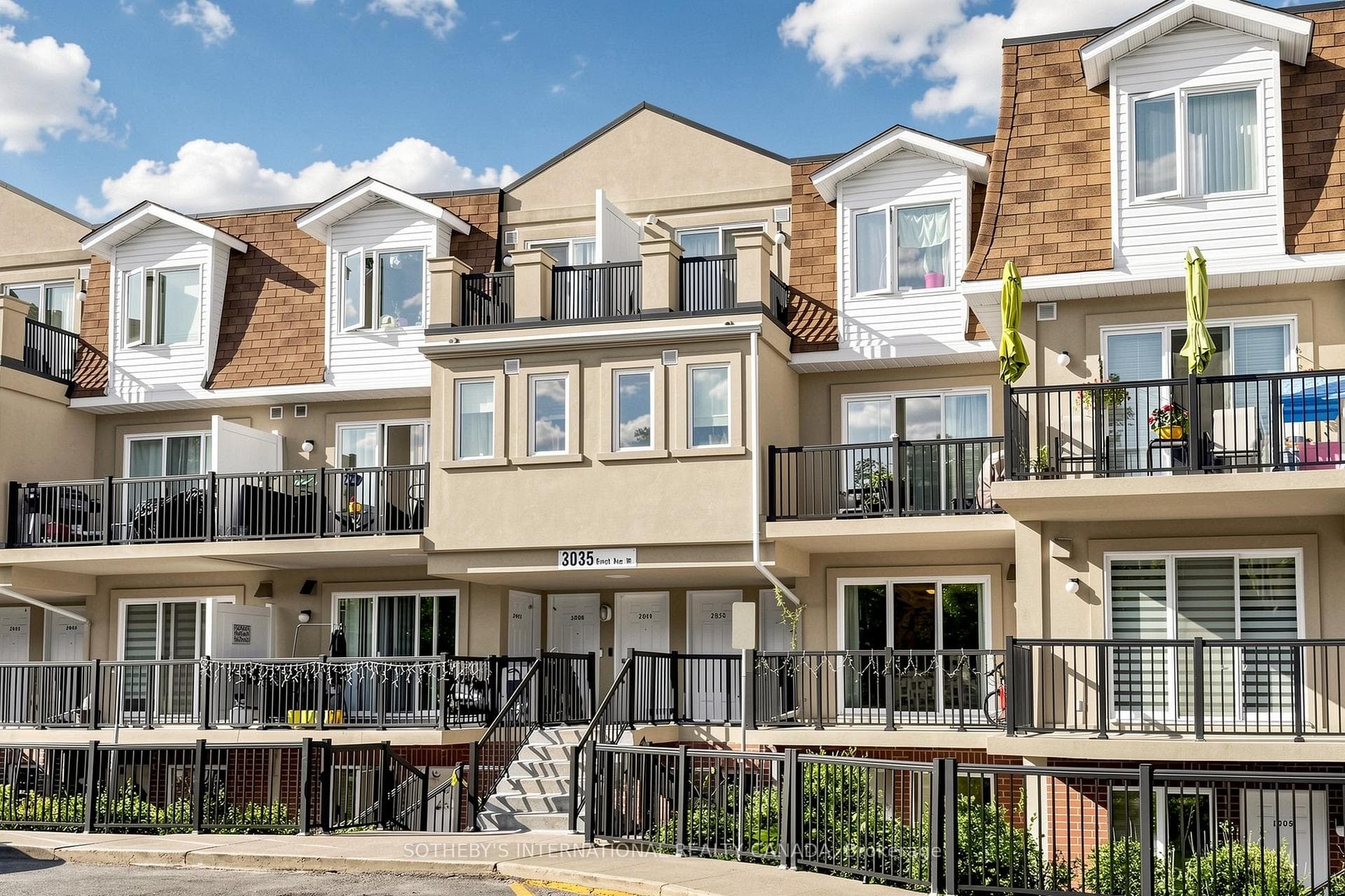 3035 Finch Avenue W 2012, Toronto, ON M9M 0A2, Toronto W05 — photo 1