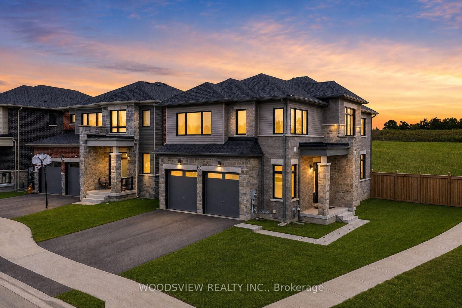 91 Thicketwood Avenue, Barrie, ON L9J 0W8, Barrie — photo 1