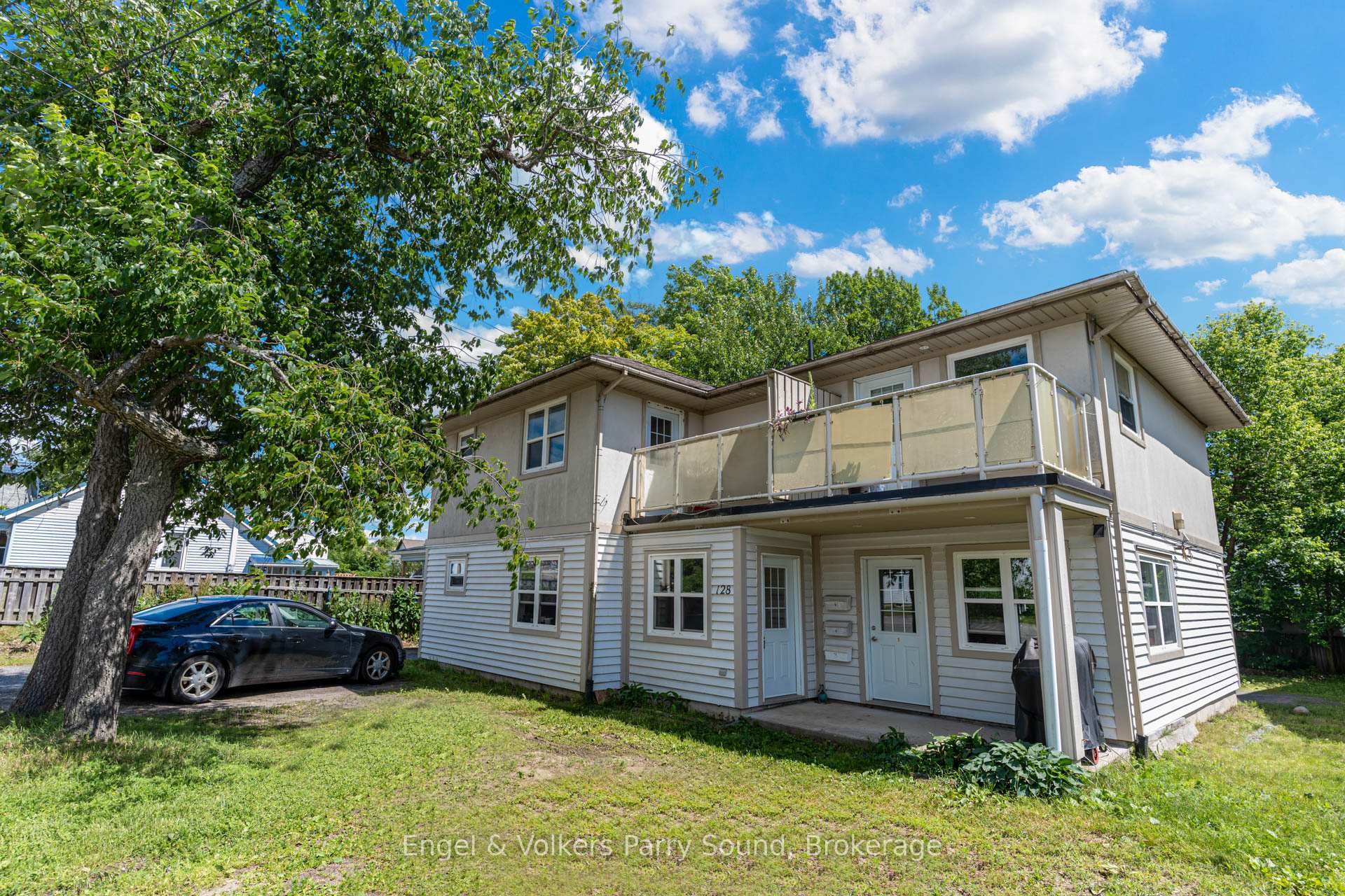 128 ISABELLA Street, Parry Sound, ON P2A 1N1, Parry Sound — photo 1