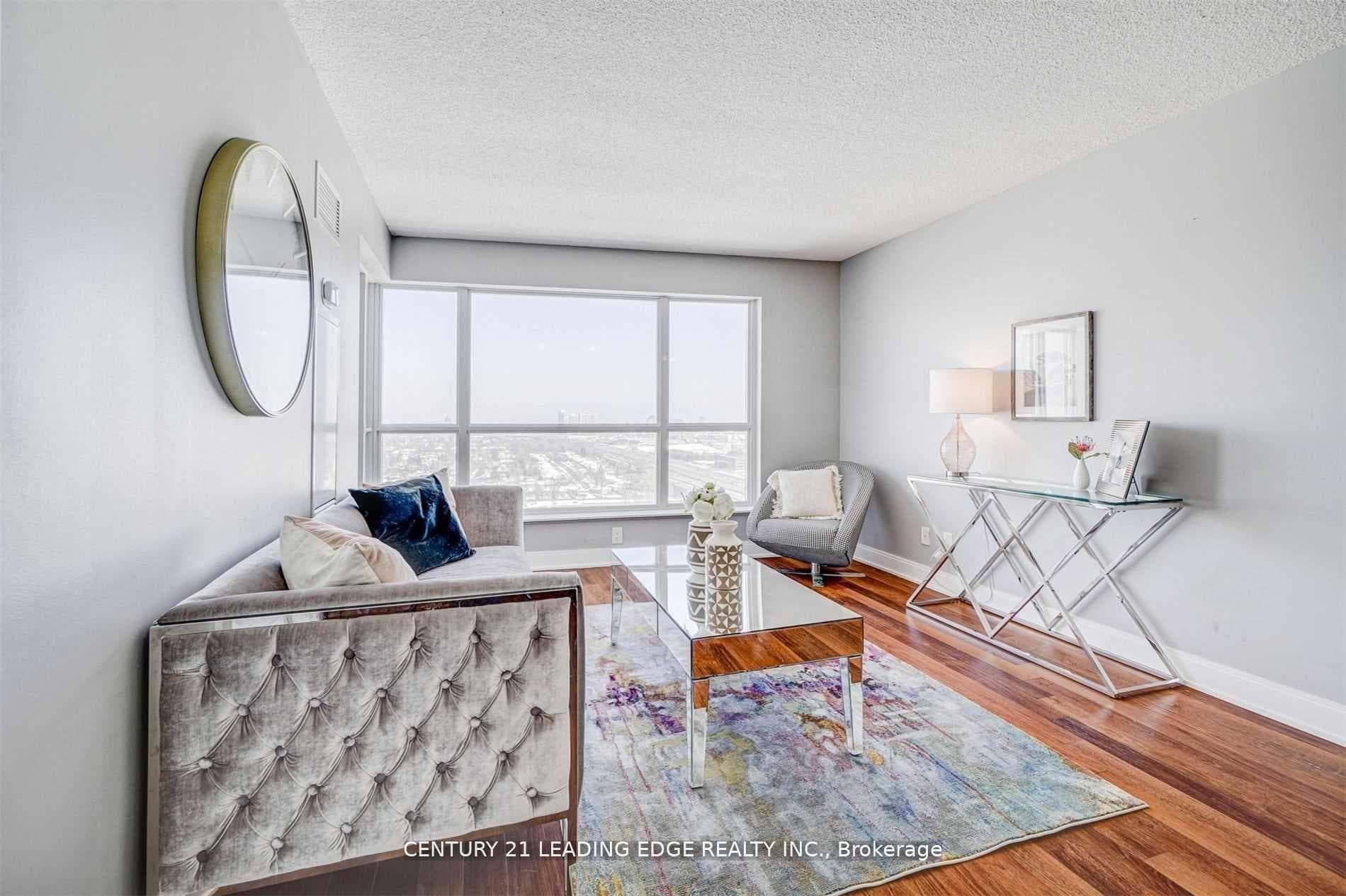 135 Village Green Square 2415, Toronto, ON M1S 0G4, Toronto E07 — photo 1