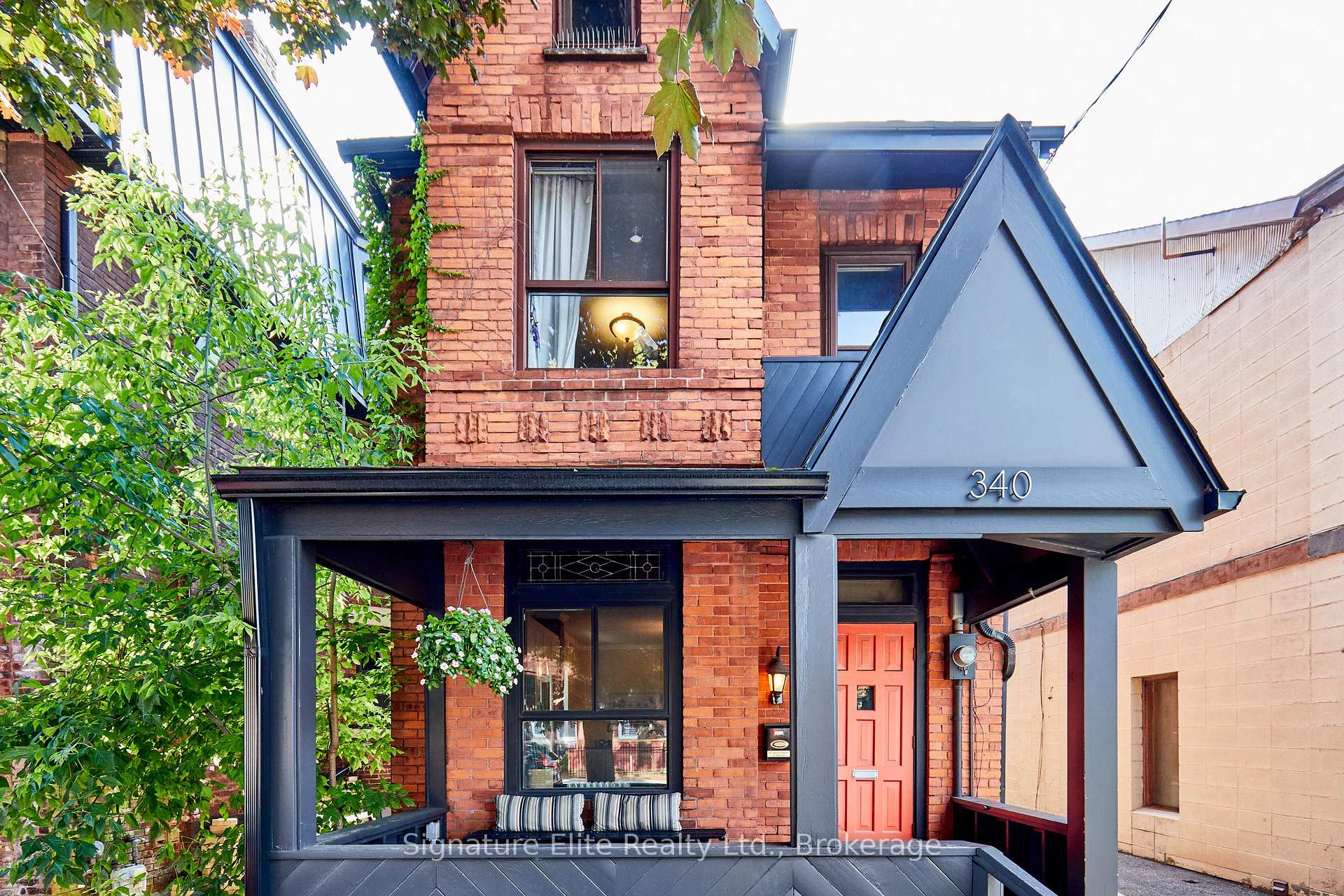 340 Pacific Avenue, Toronto, ON M6P 2R1, Toronto W02 — фото 1
