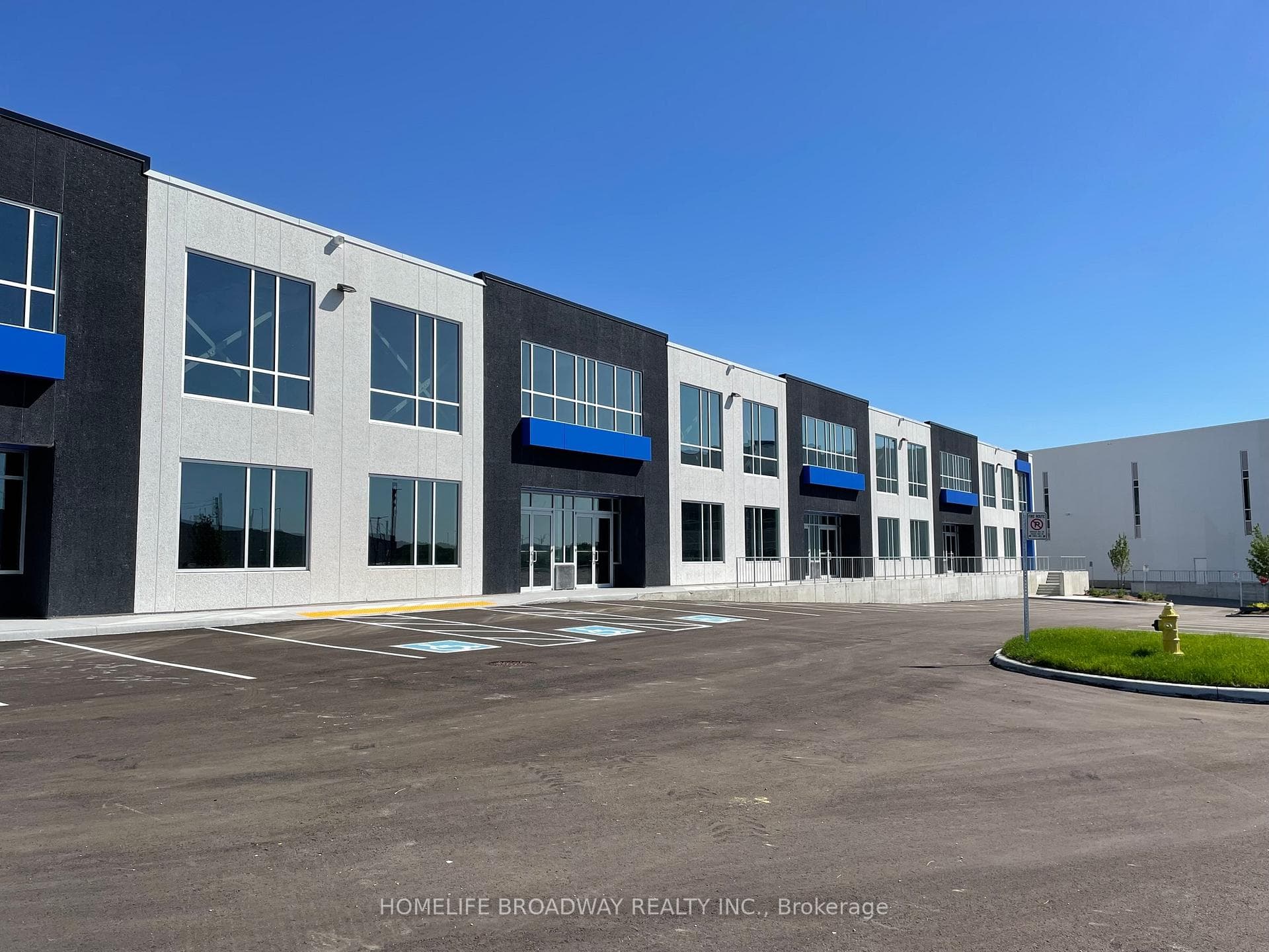 10952 Woodbine Avenue 7, Markham, ON L6C 3L4, Markham — photo 1