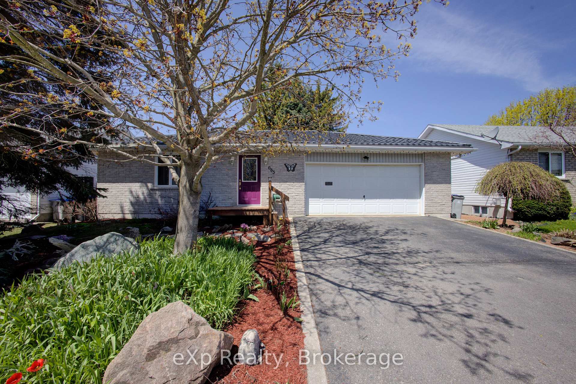 685 RESERVE Avenue S, North Perth, ON N4W 2L3, North Perth — photo 1