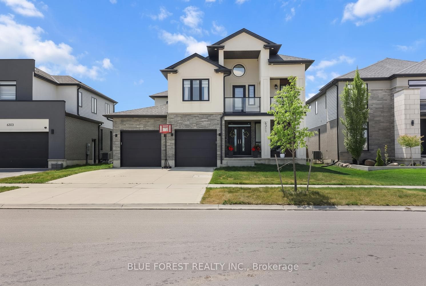 6311 Old Garrison Boulevard, London South, ON N6P 0H3, London South — photo 1