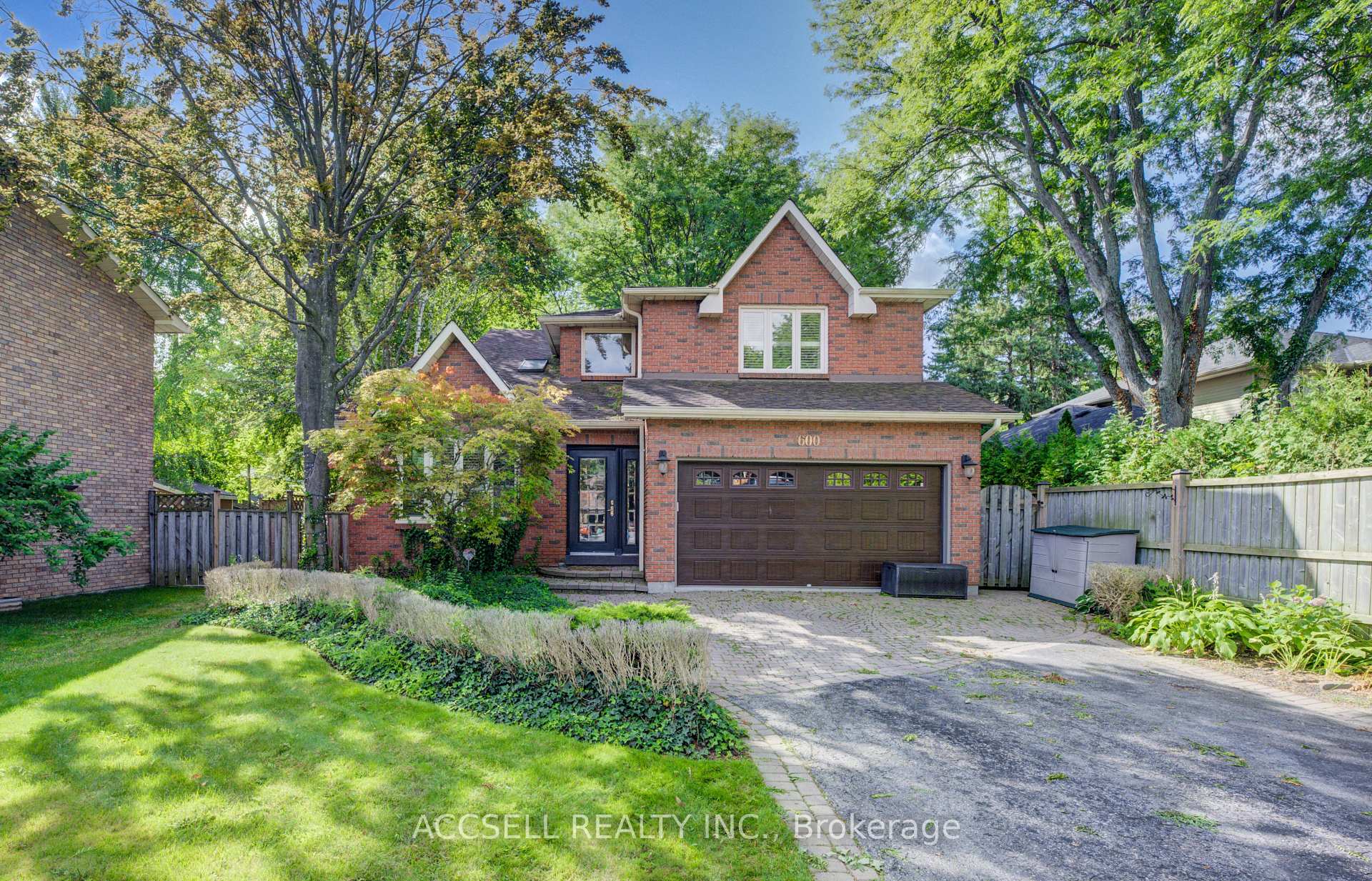 600 Highvalley Road, Hamilton, ON L9G 3X3, Hamilton — photo 1