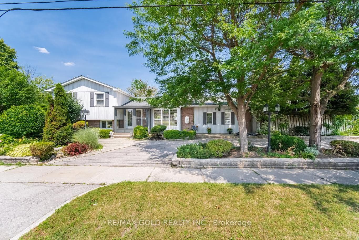 2395 Stillmeadow Road, Mississauga, ON L5B 2A8, Mississauga — photo 1