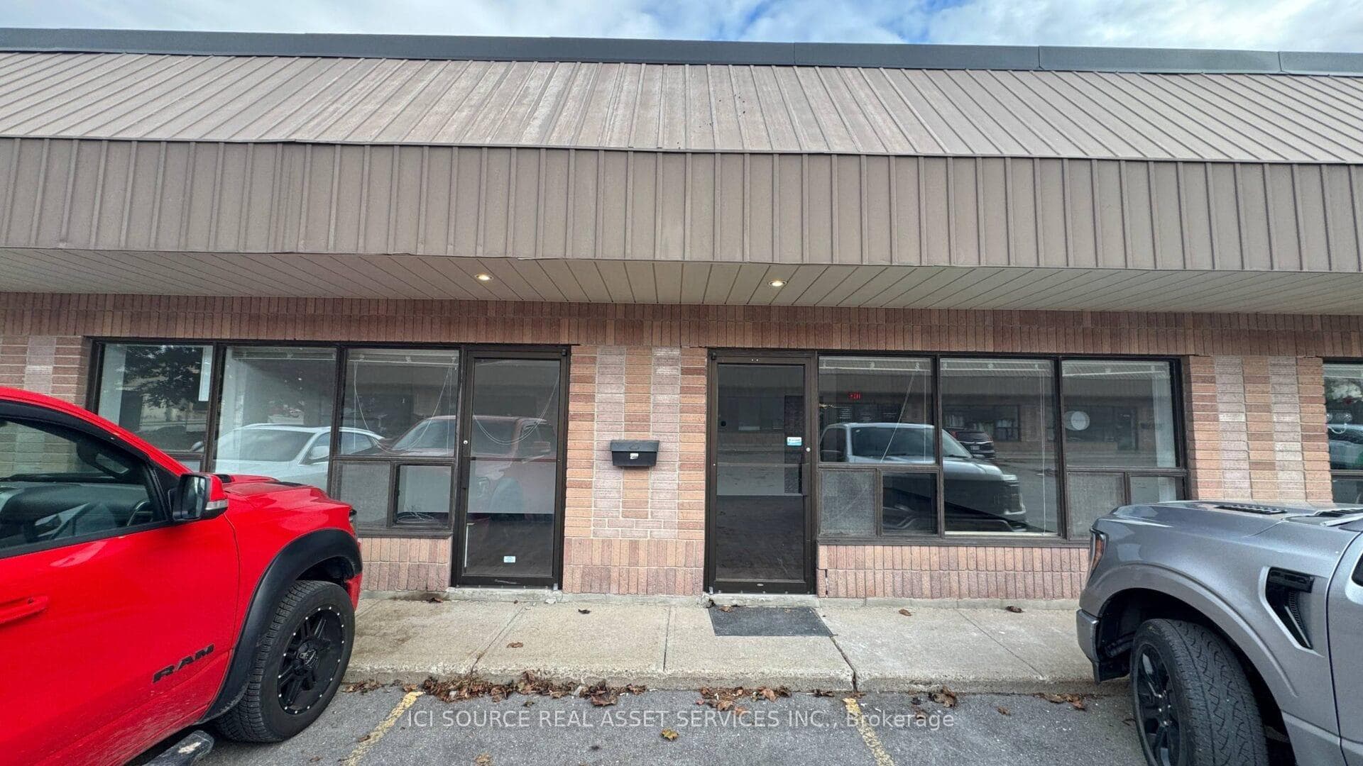 72 Centennial Road 3 & 4, Orangeville, ON L9W 1P9, Orangeville — photo 1