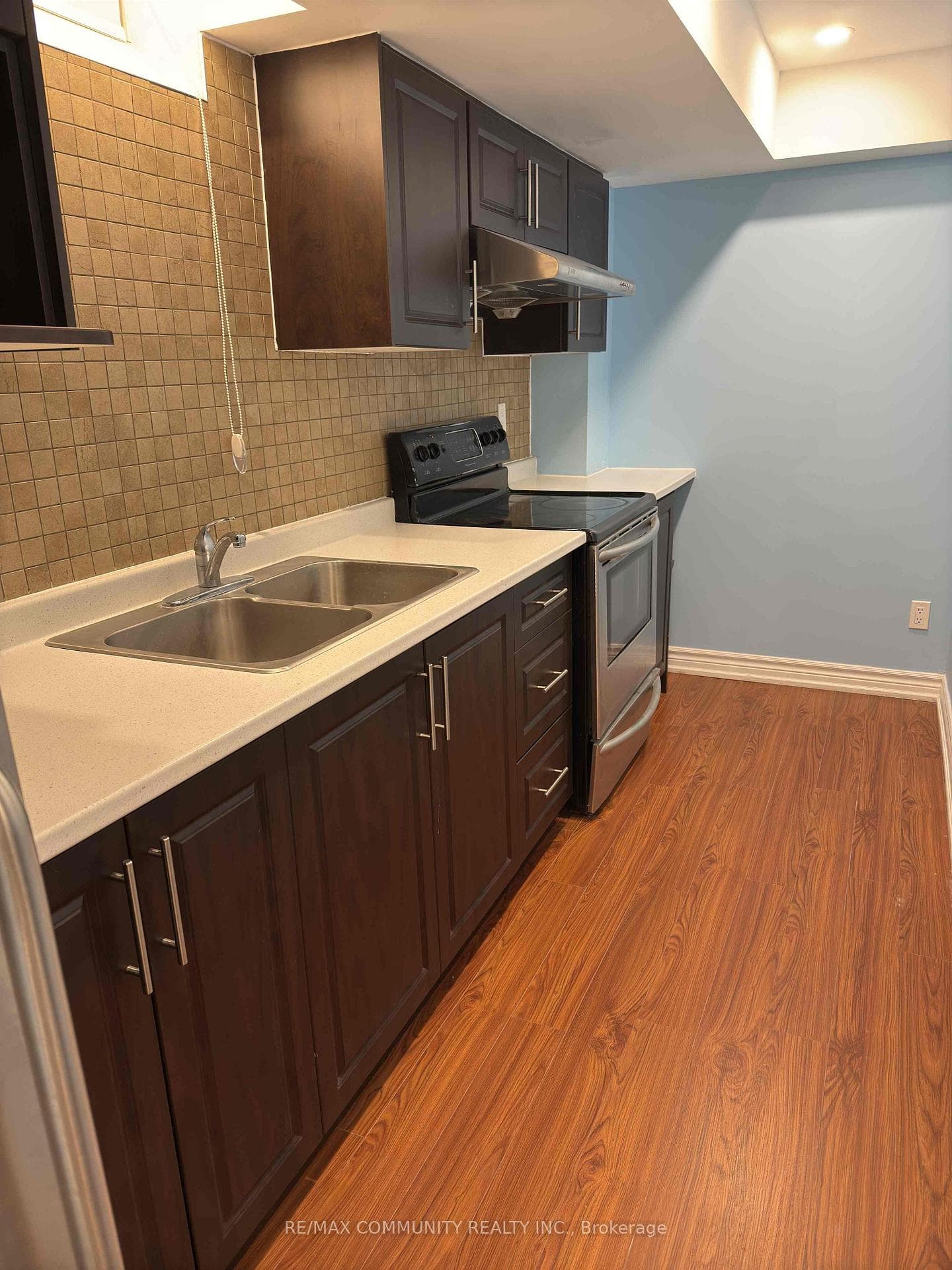 110 Jack Monkman Crescent, Markham, ON L3S 0A5, Markham — photo 1