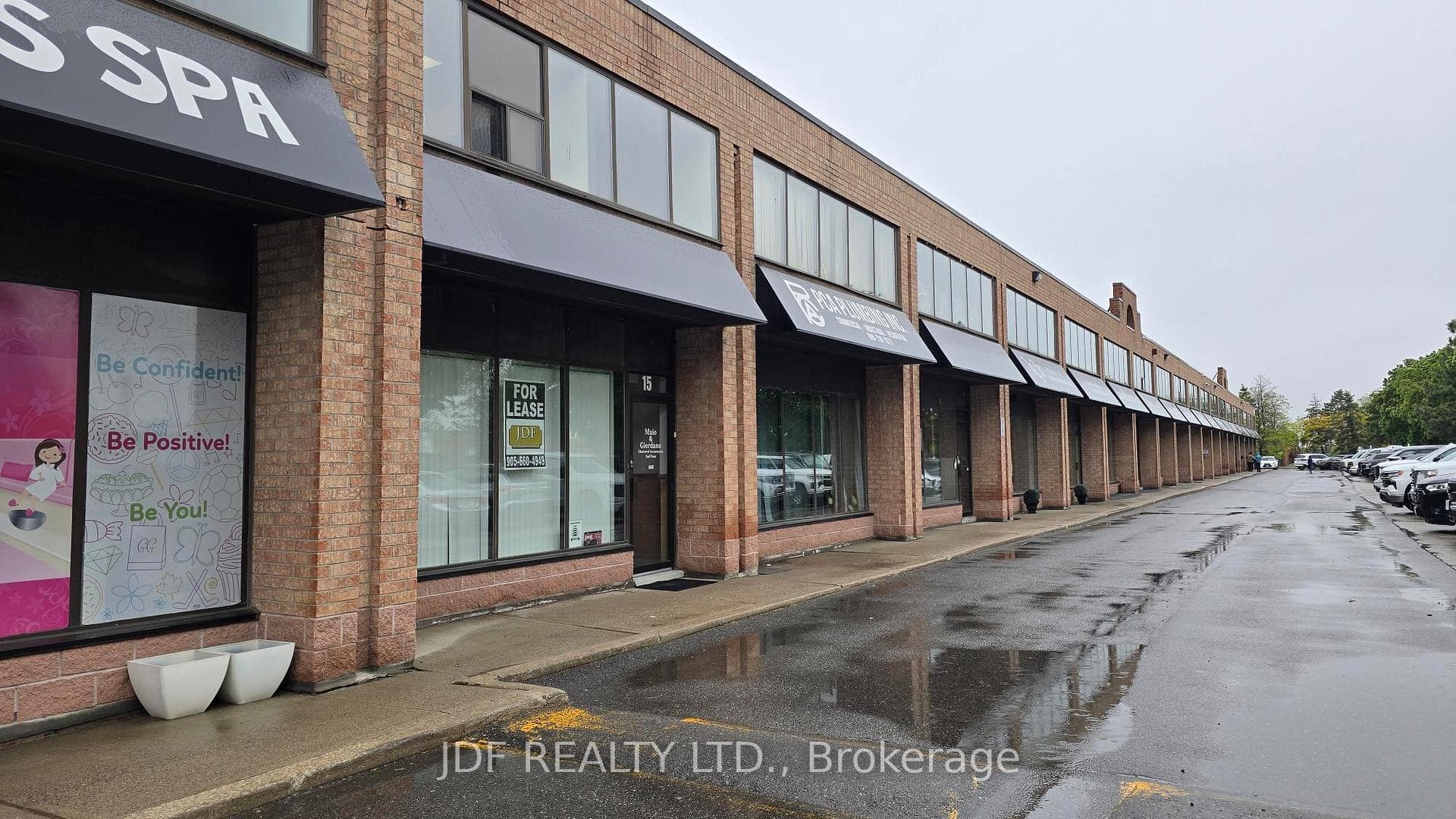 665 Millway Avenue 15, Vaughan, ON L4K 3T8, Vaughan — photo 1