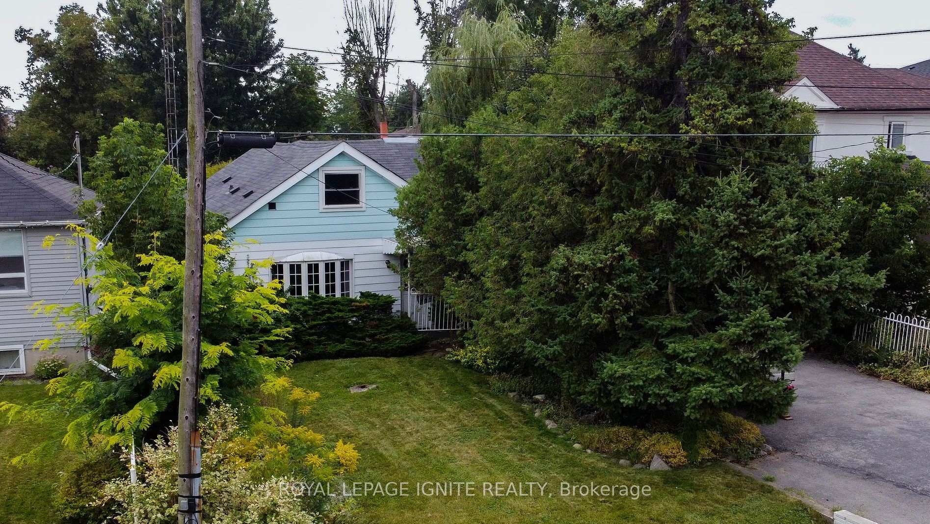 450 Marf Avenue, Mississauga, ON L5G 1T3, Mississauga — photo 1