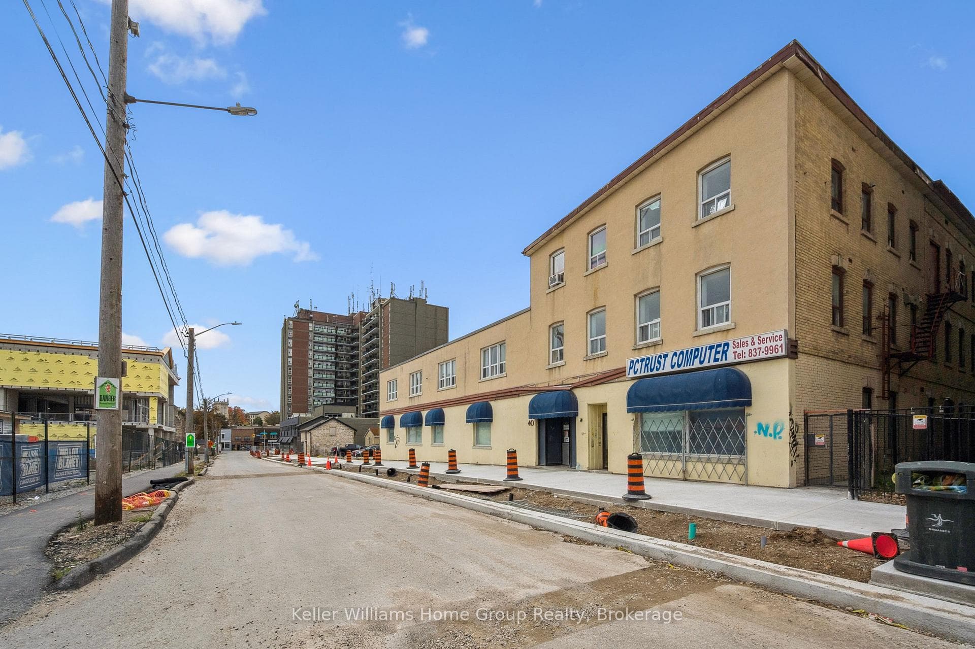 40 Baker Street, Guelph, ON N1H 4G1, Guelph — photo 1