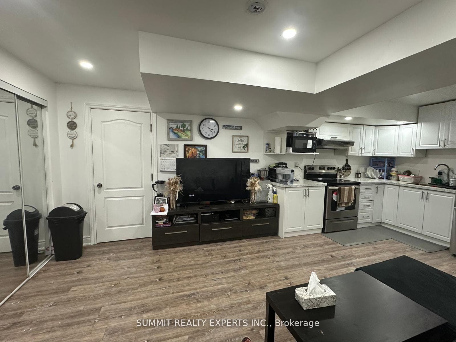 64 Leparc Road Bsmnt, Brampton, ON L6P 2K6, Brampton — photo 1