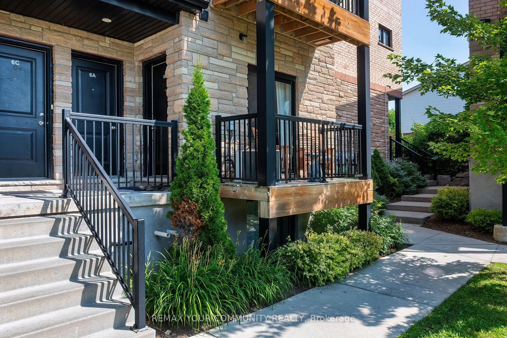 164 Heiman Street 6B, Kitchener, ON N2M 0B8, Kitchener — photo 1