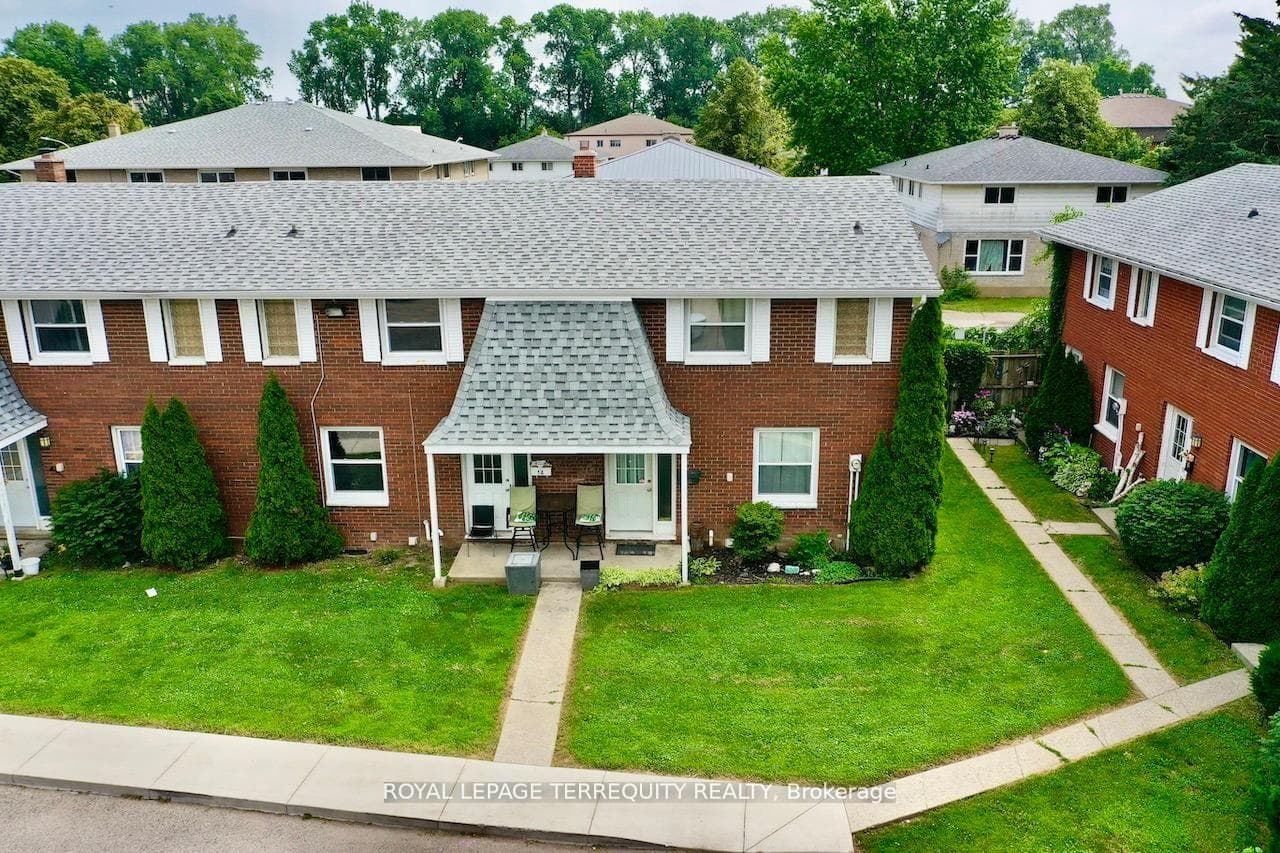 16 Orchard Place, Chatham-Kent, ON N7M 1A6, Chatham-Kent — photo 1