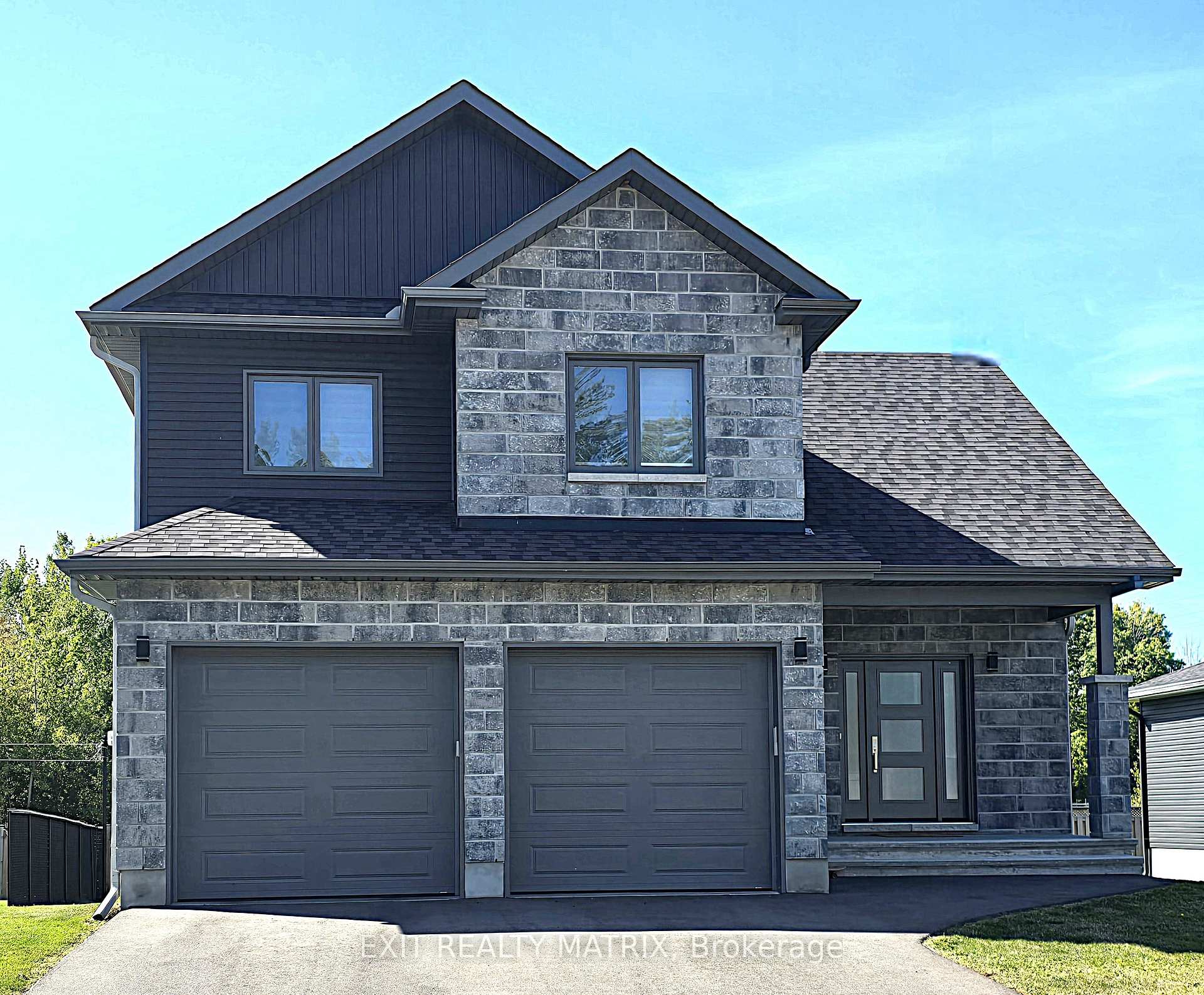 1408 Caroline Court, Cornwall, ON K6J 0C5, Cornwall — photo 1
