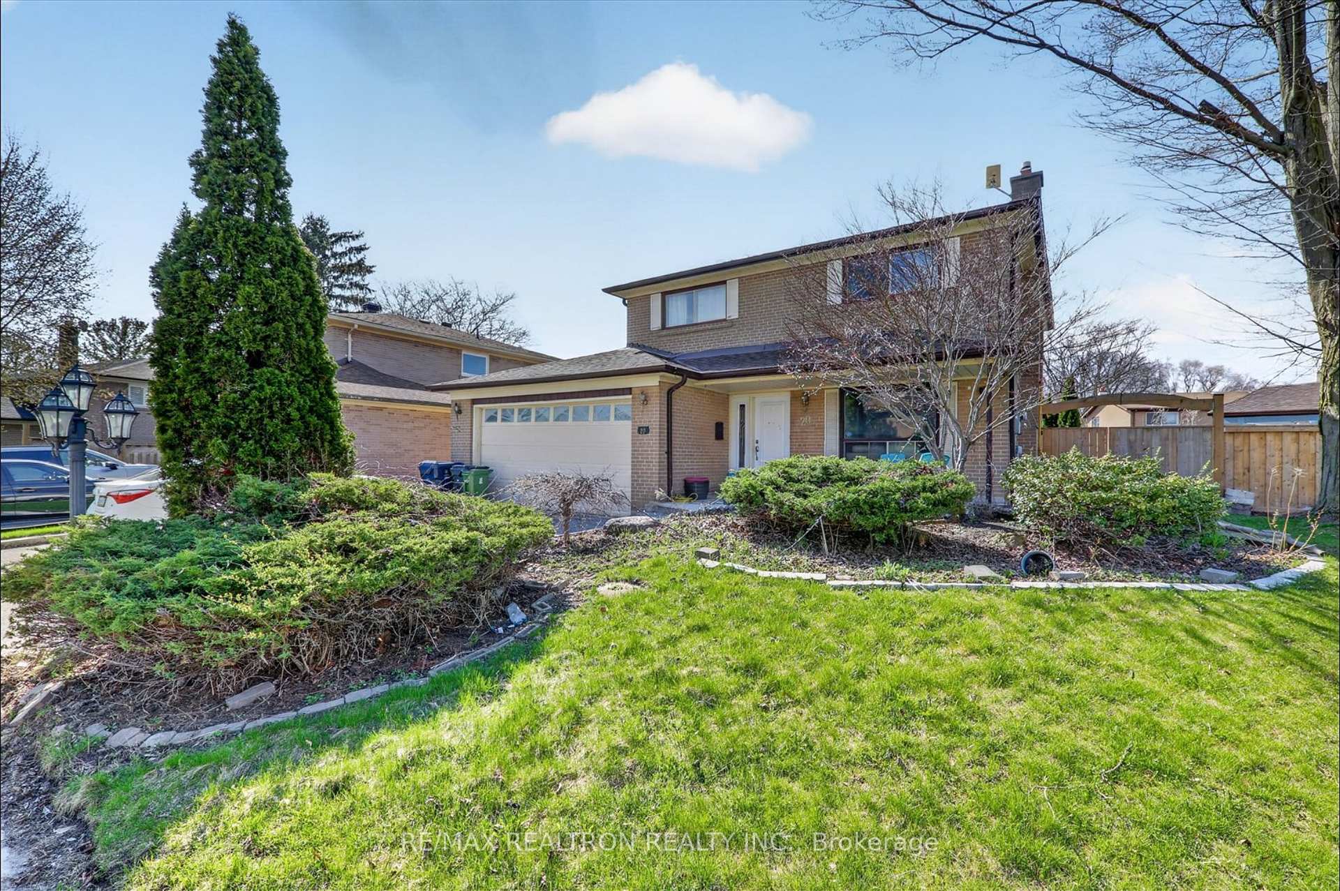 20 Ivy Green Crescent Basement, Toronto, ON M1G 2Z3, Toronto E09 — photo 1