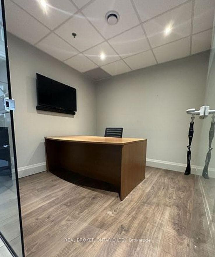 665 Millway Avenue 39 - Office Room, Vaughan, ON L4K 3T8, Vaughan — photo 1