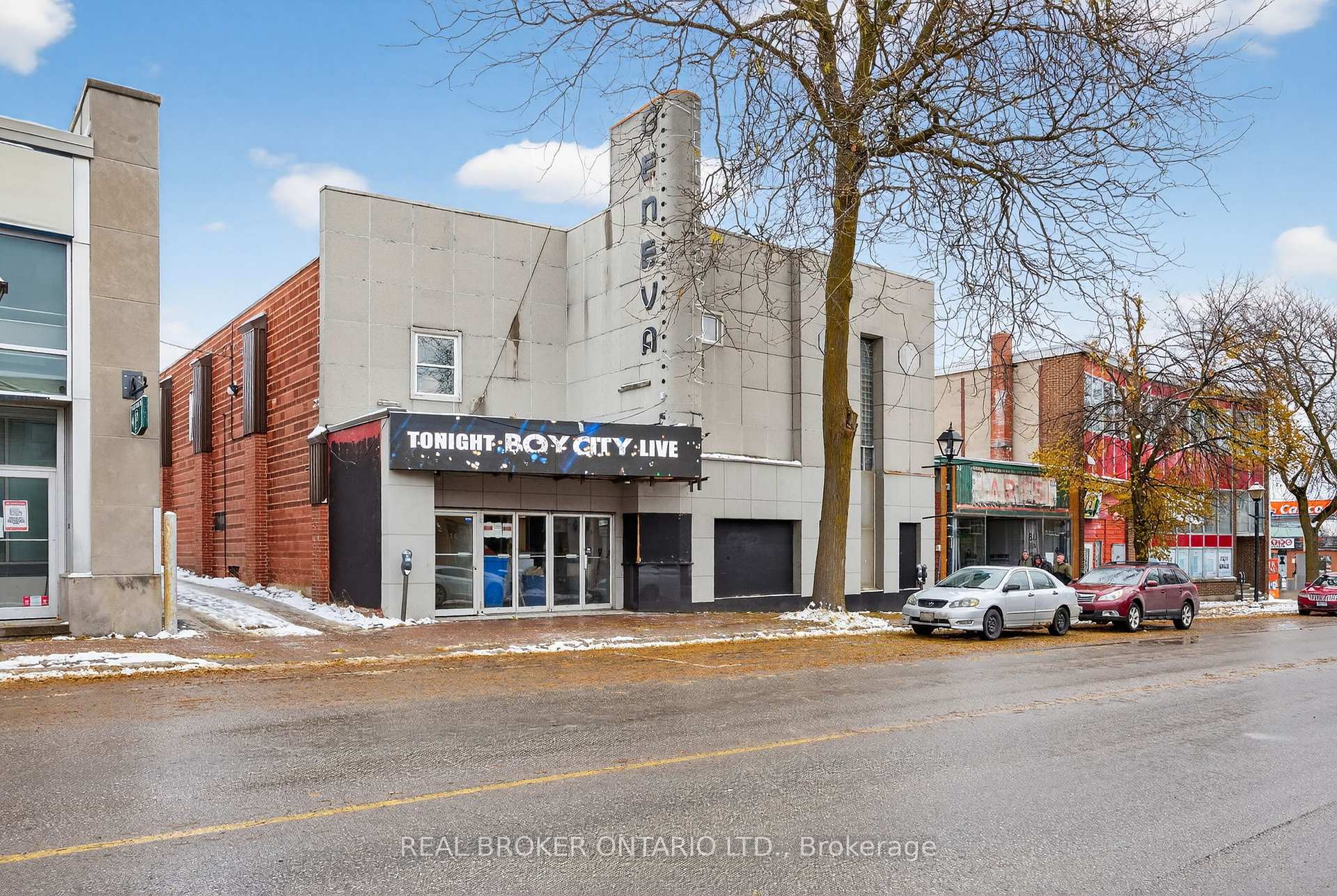 16 West Street S, Orillia, ON L3V 5B8, Orillia — photo 1