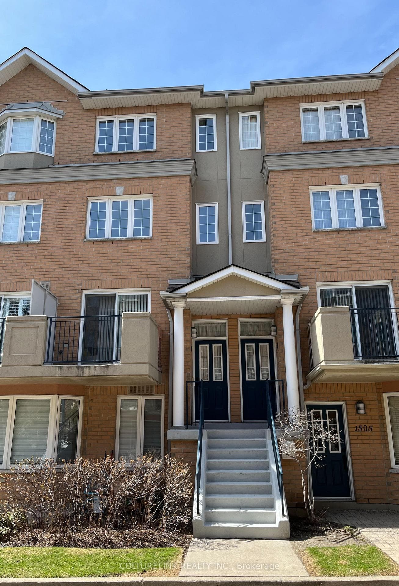 28 Sommerset Way 1502, Toronto, ON M2N 6W7, Toronto C14 — photo 1
