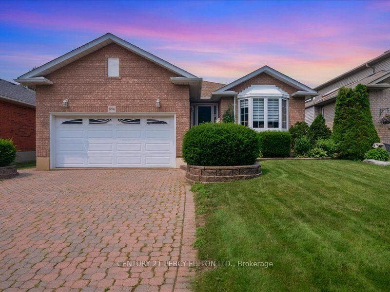 896 Sundance Circle, Oshawa, ON L1J 8P1, Oshawa — photo 1
