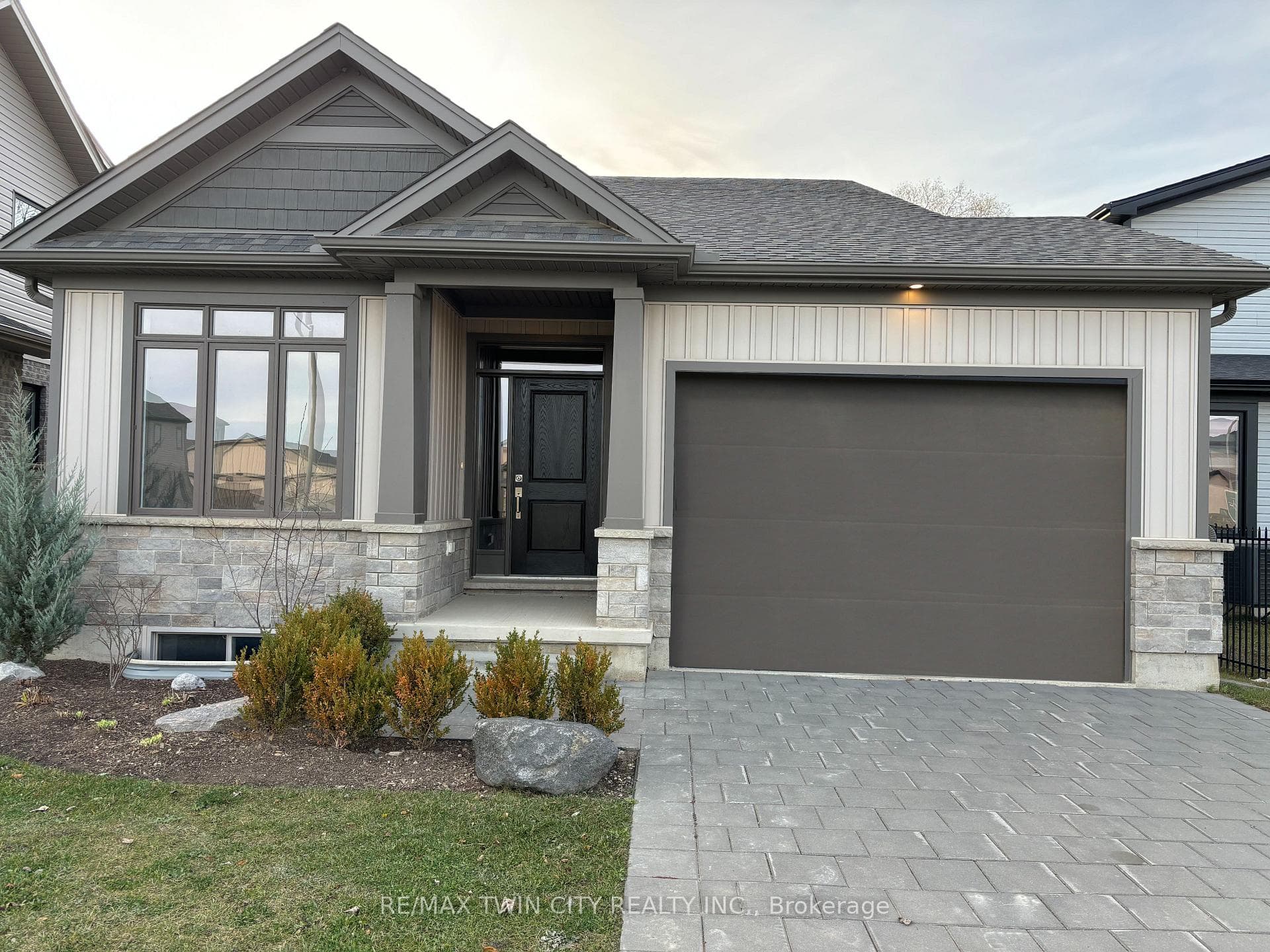668 Chelton Road, London South, ON N6M 0A1, London South — photo 1