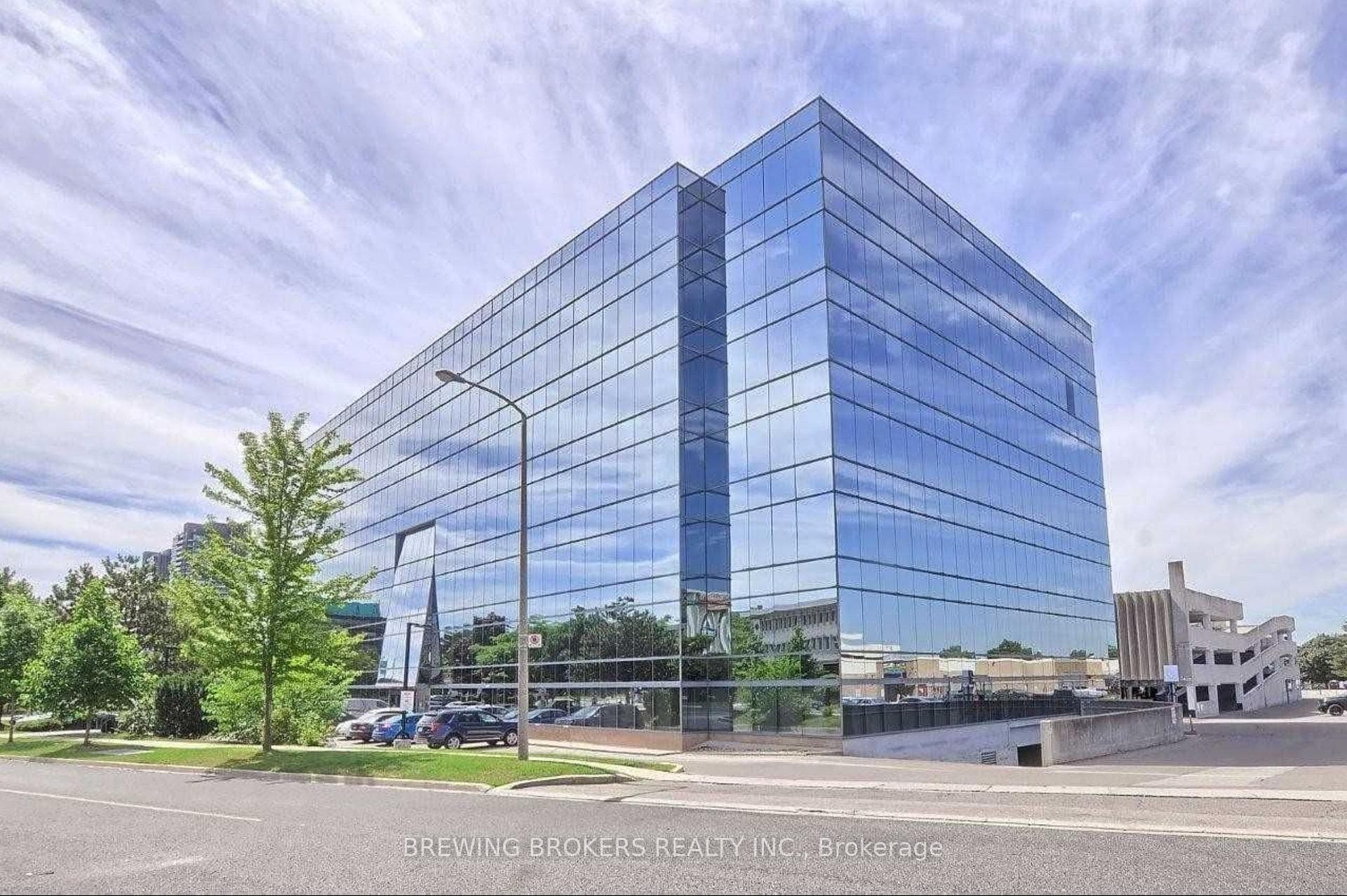 18 Wynford Drive 513, Toronto, ON M3C 3S2, Toronto C13 — photo 1