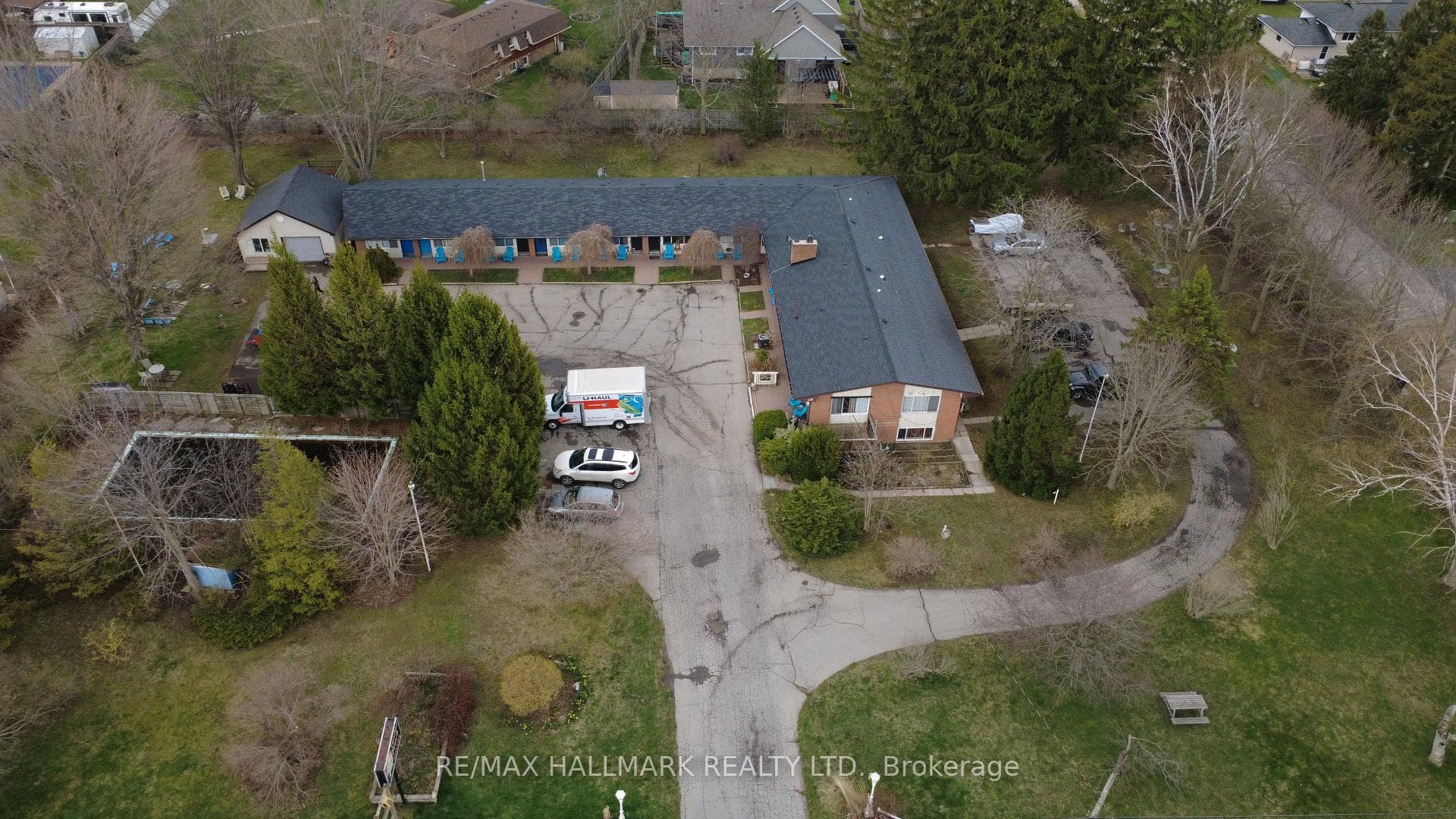 122 Ridgeway Road, Fort Erie, ON L0S 1B0, Fort Erie — photo 1