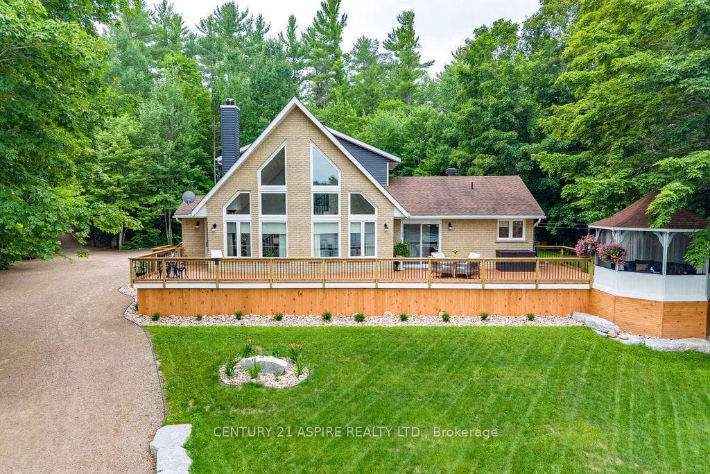 978 Rantz Road, Petawawa, ON K8H 2W8, Petawawa — photo 1