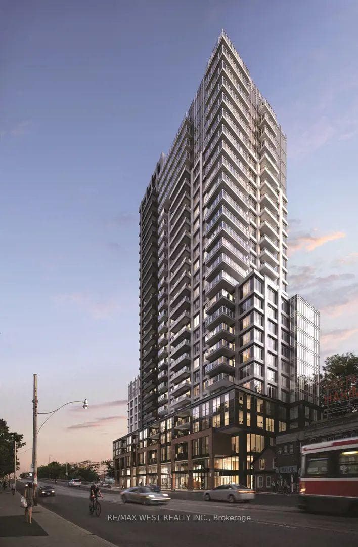 286 Main Street 215, Toronto, ON M4C 4X5, Toronto E02 — photo 1