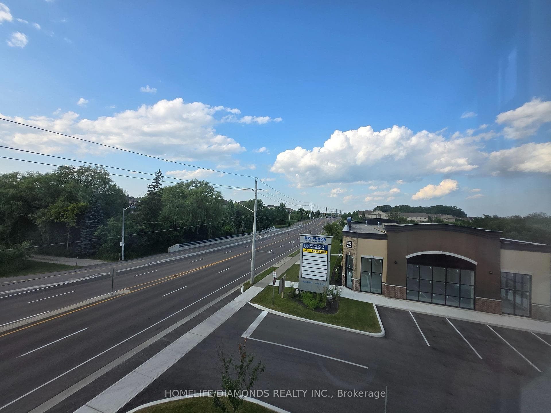 873 FAIRWAY Road N C9-201 (SECOND), Kitchener, ON N2A 0M3, Kitchener — photo 1