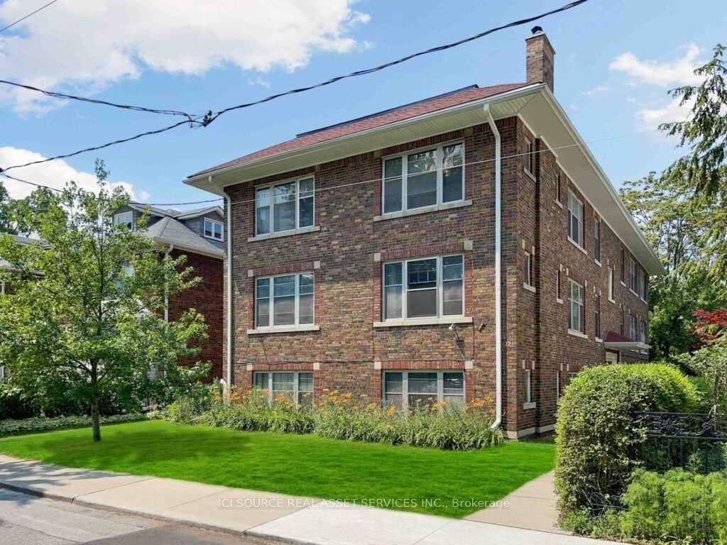 12 Kendal Avenue 5, Toronto, ON M5R 1L7, Toronto C02 — photo 1