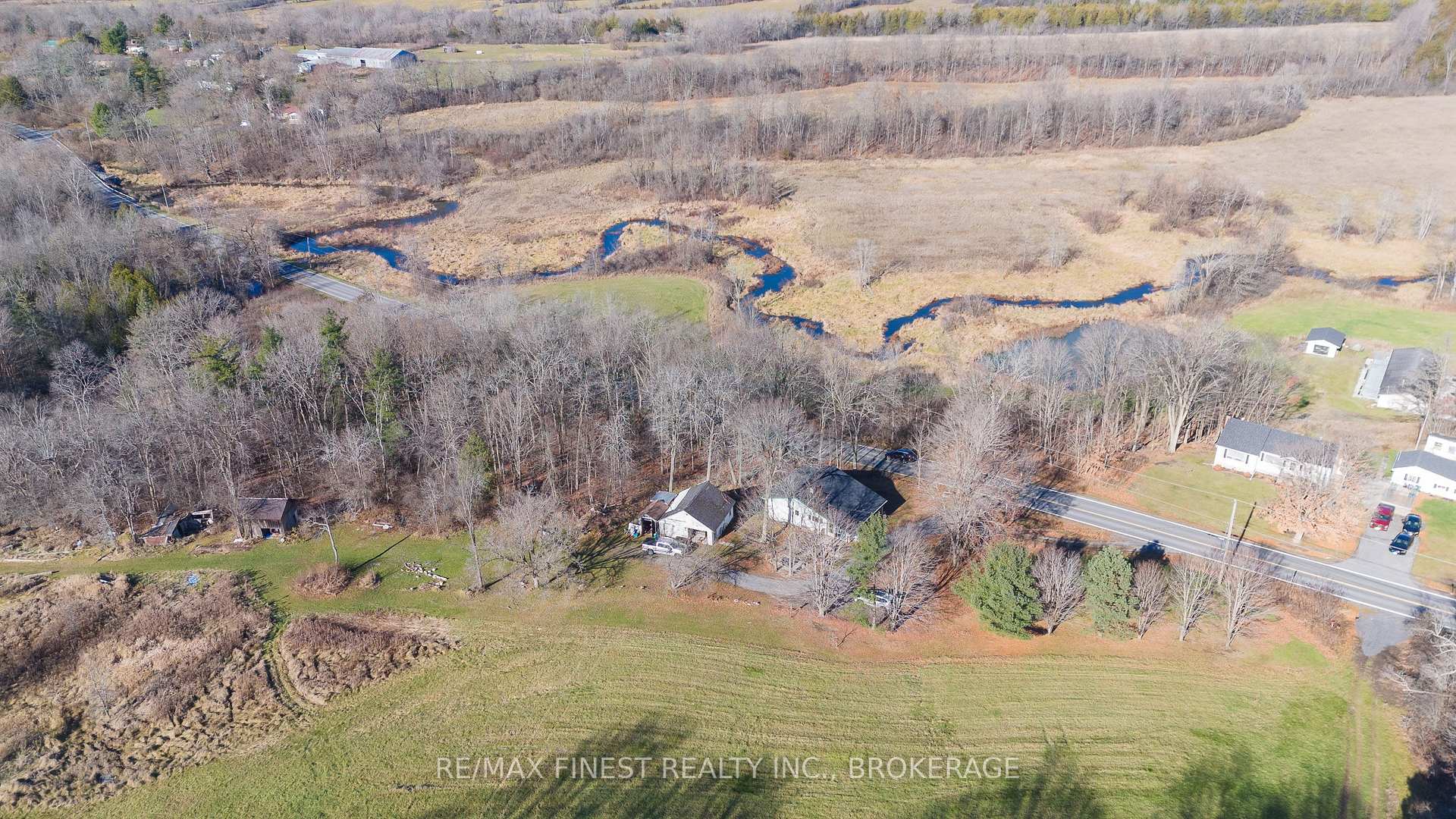 2221 Burbrook Road, Kingston, ON K7L 4V4