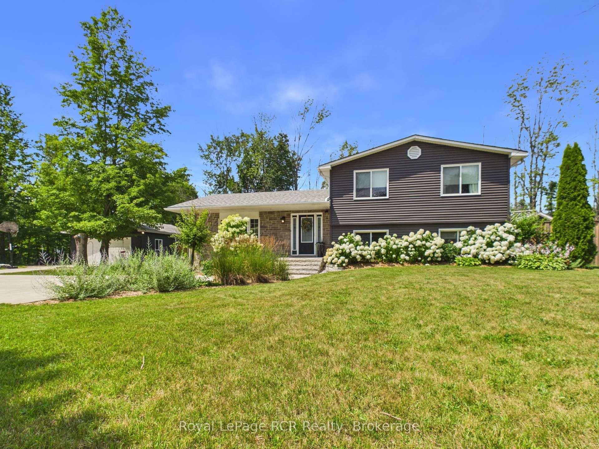 319370 Grey Road 1 Road, Georgian Bluffs, ON N0H 1S0, Georgian Bluffs — photo 1