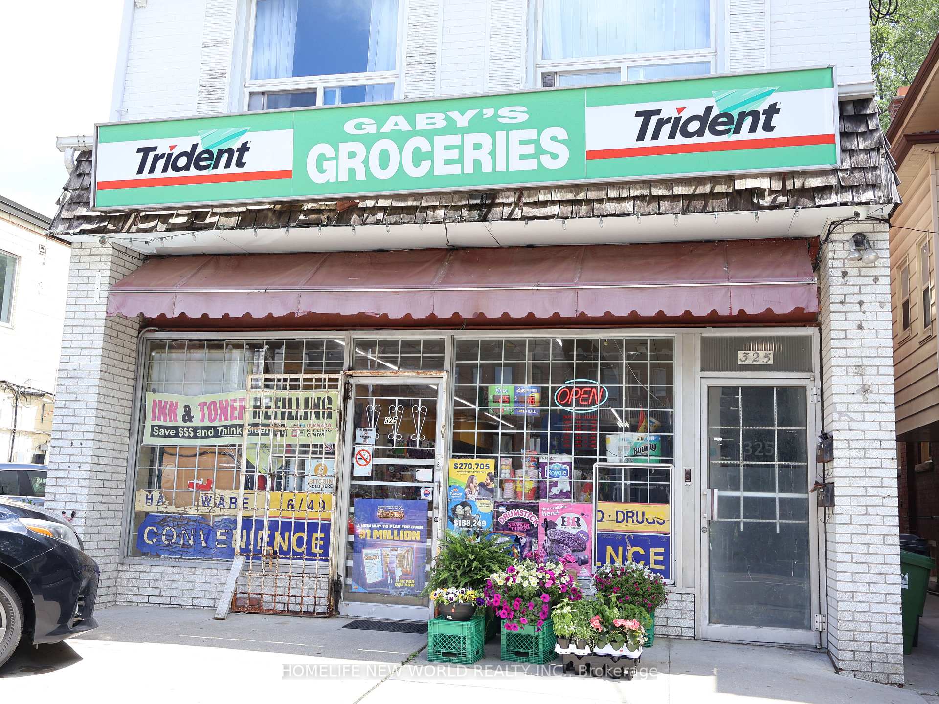 325 St George Street, Toronto, ON M5R 2R2, Toronto C02 — photo 1