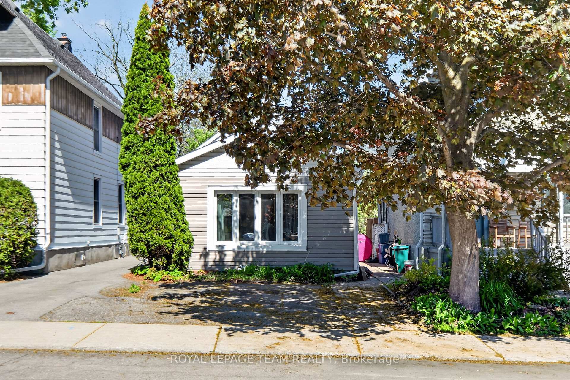 29 Stevenson Avenue, Carlington - Central Park, ON K1Z 6M9, Carlington - Central Park — photo 1