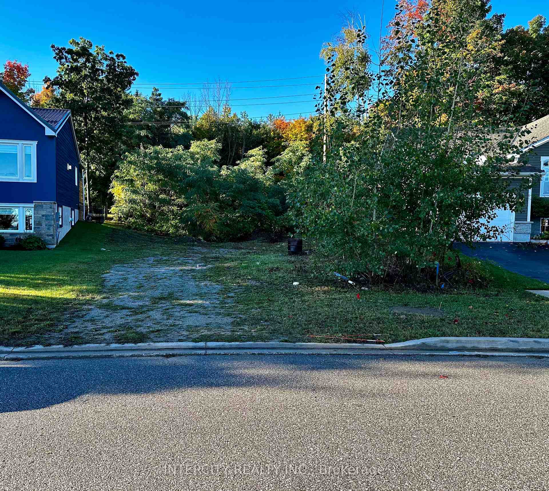 560 Taylor Drive, Midland, ON L4R 0E2, Midland — photo 1
