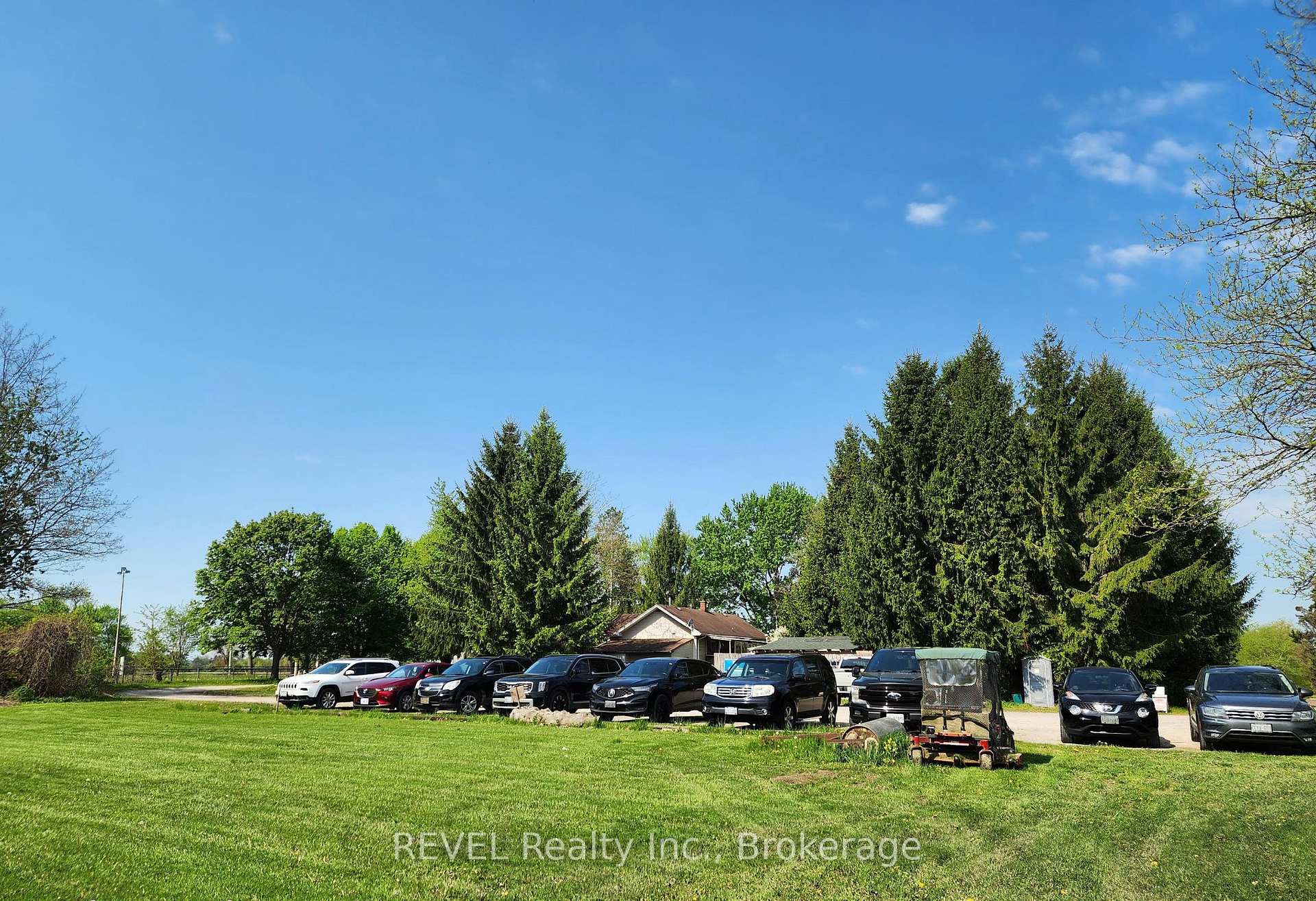 1732 Merrittville Highway, Thorold, ON L3B 5N5, Thorold — photo 1