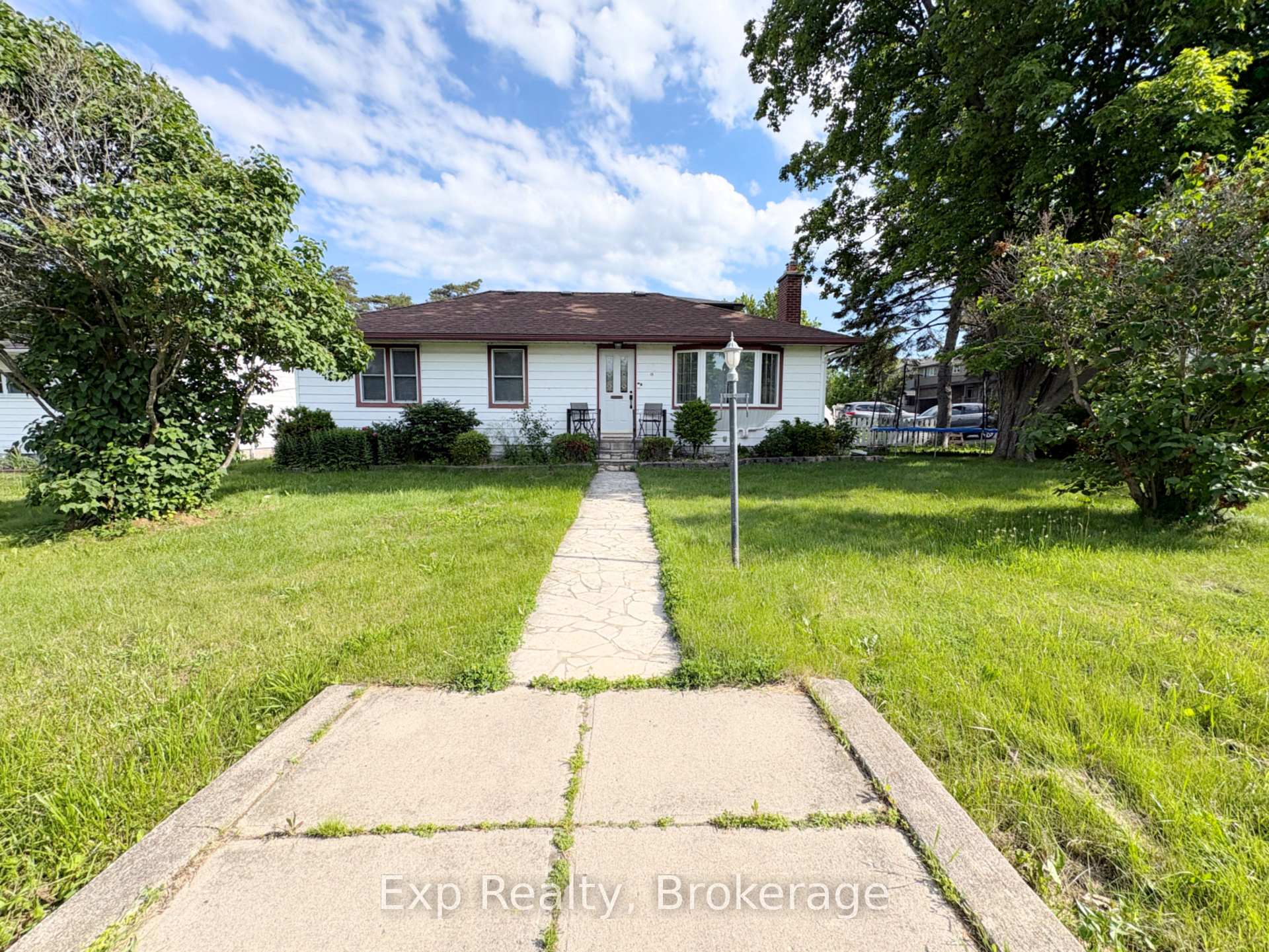 15 Redden Street, Kingston, ON K7M 4K9, Kingston — photo 1