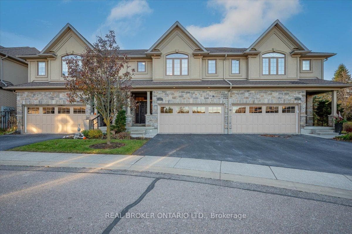 435 Winchester Drive 22, Waterloo, ON N2T 0B7, Waterloo — photo 1