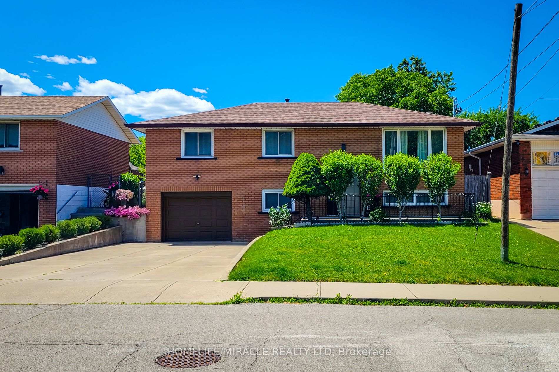 12 Maitland Avenue E, Hamilton, ON L9A 3J3, Hamilton — photo 1